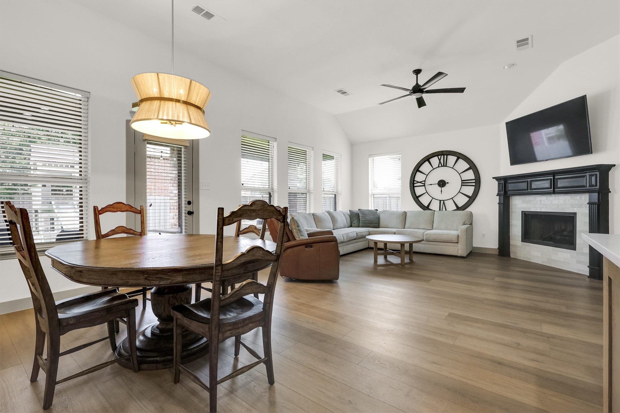 506 Vista View Drive
