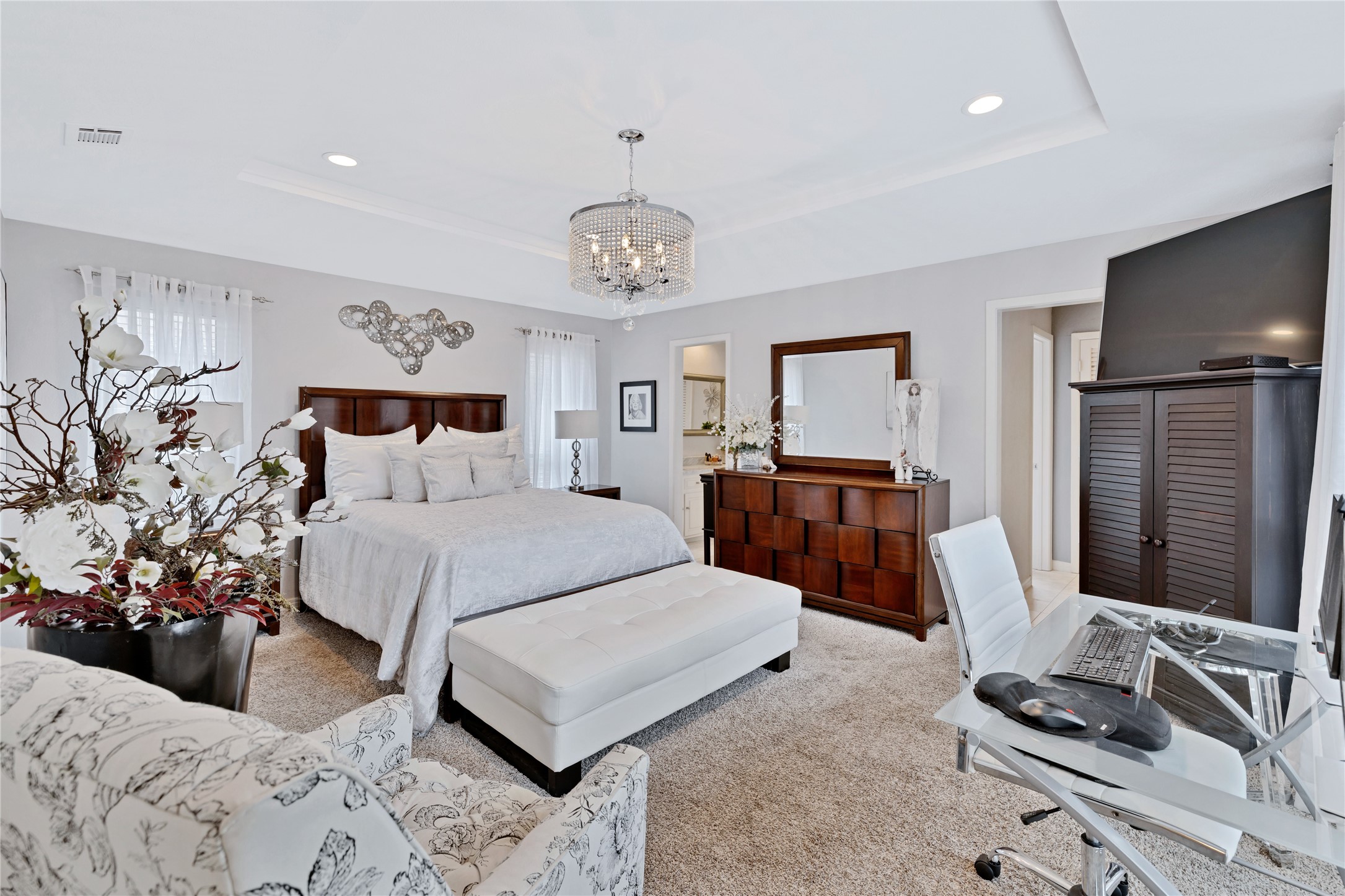 2316 Tamarisk Lane