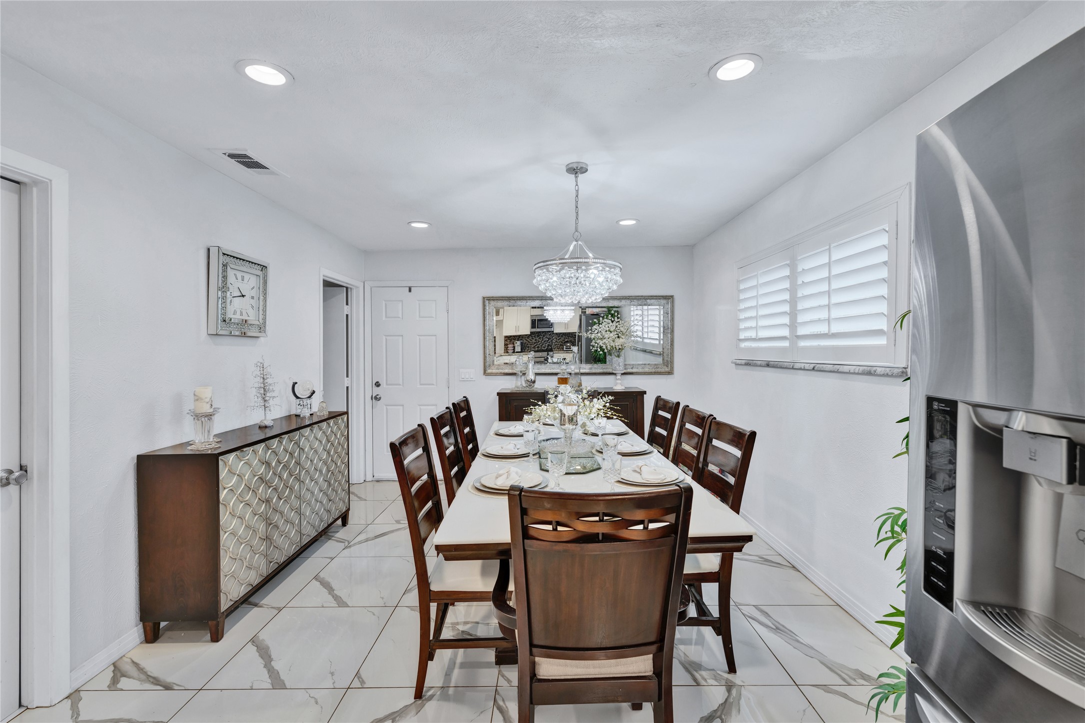 2316 Tamarisk Lane