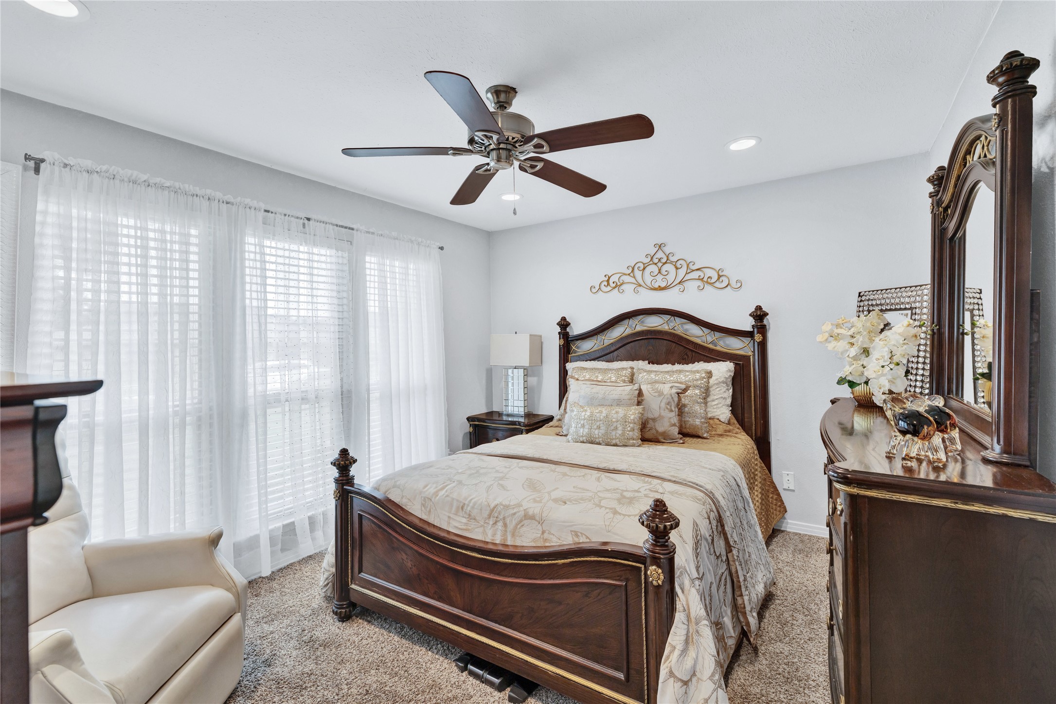 2316 Tamarisk Lane
