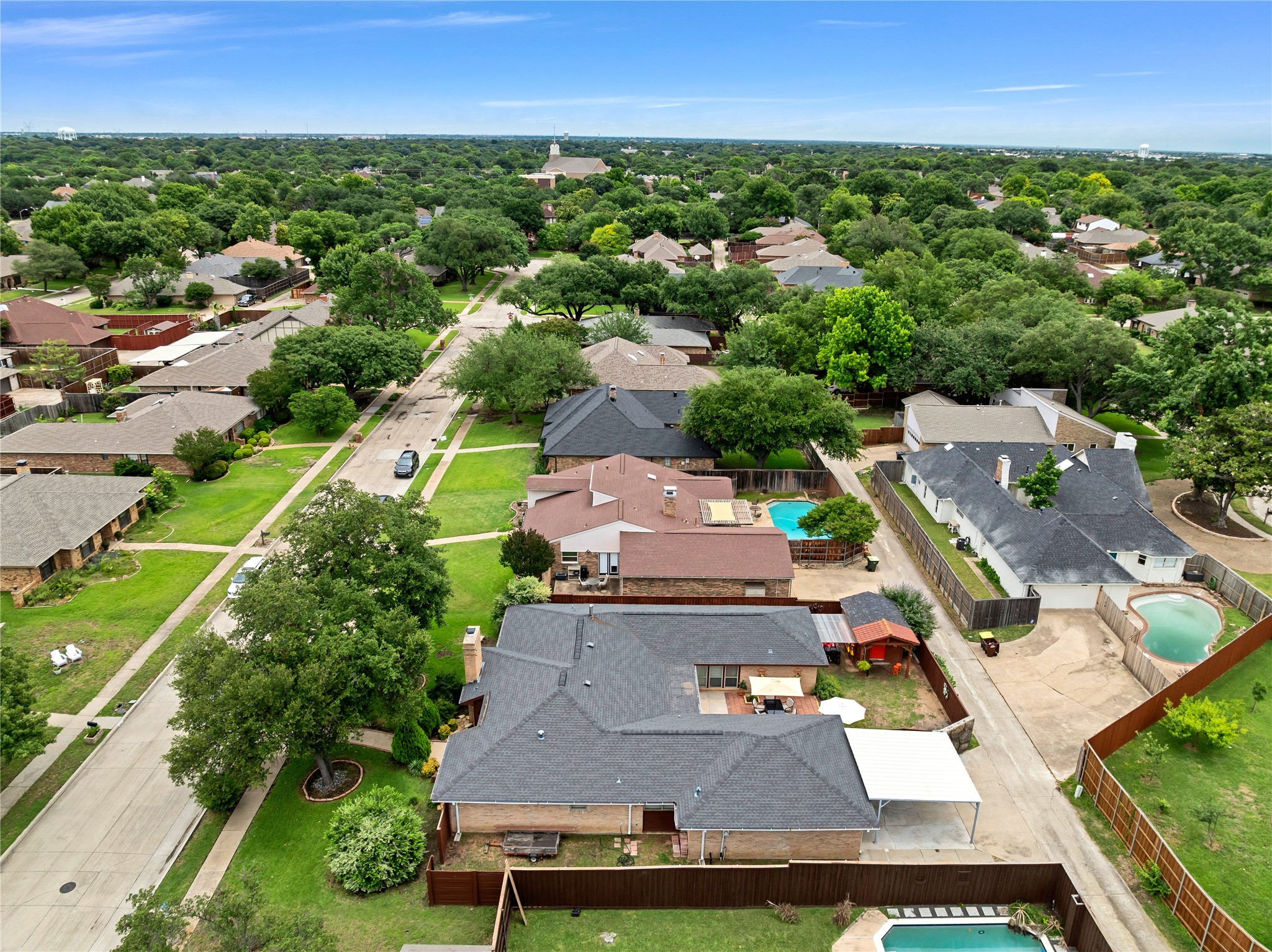 2316 Tamarisk Lane
