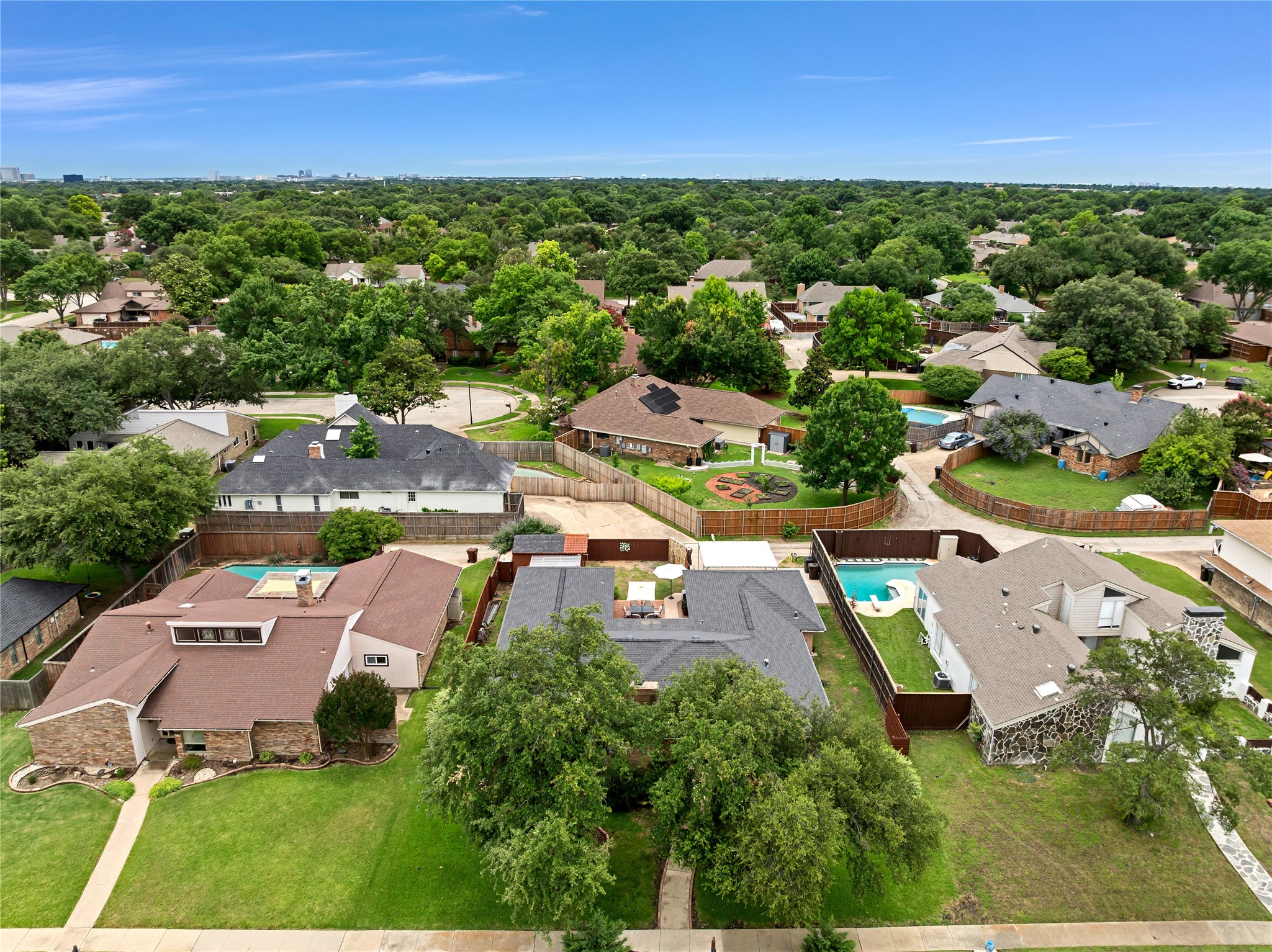 2316 Tamarisk Lane