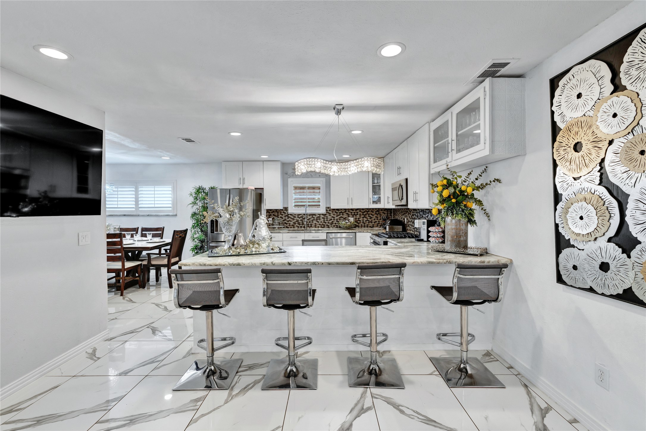 2316 Tamarisk Lane
