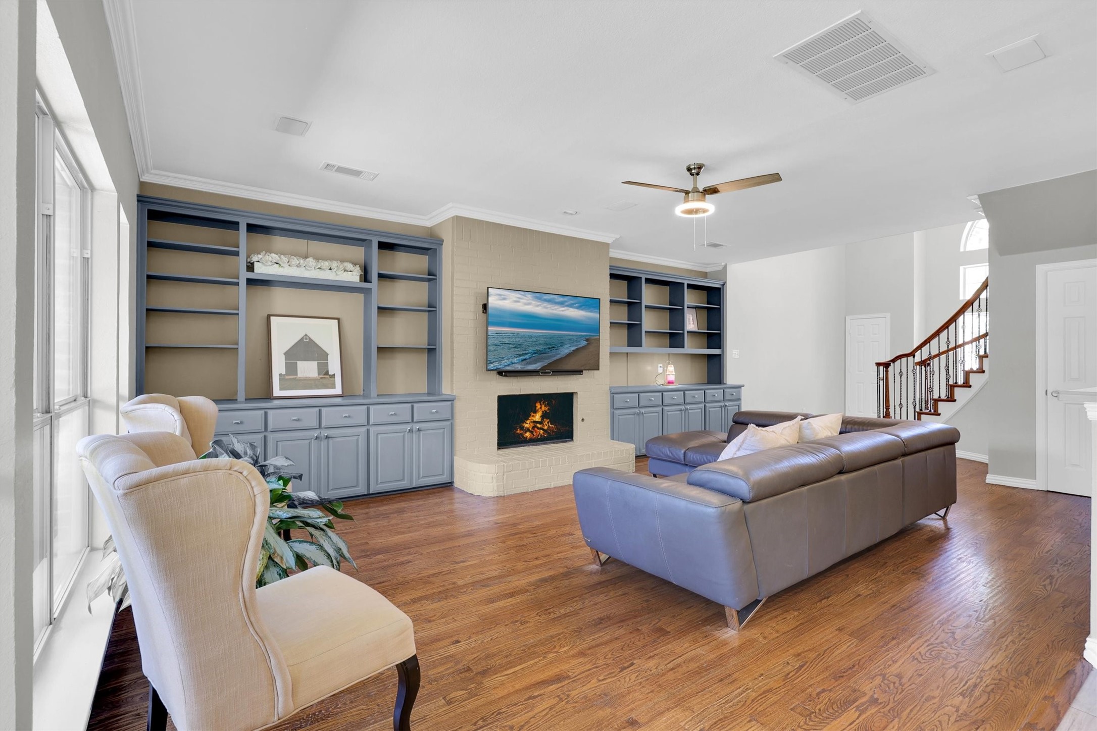 3202 W Valley Circle