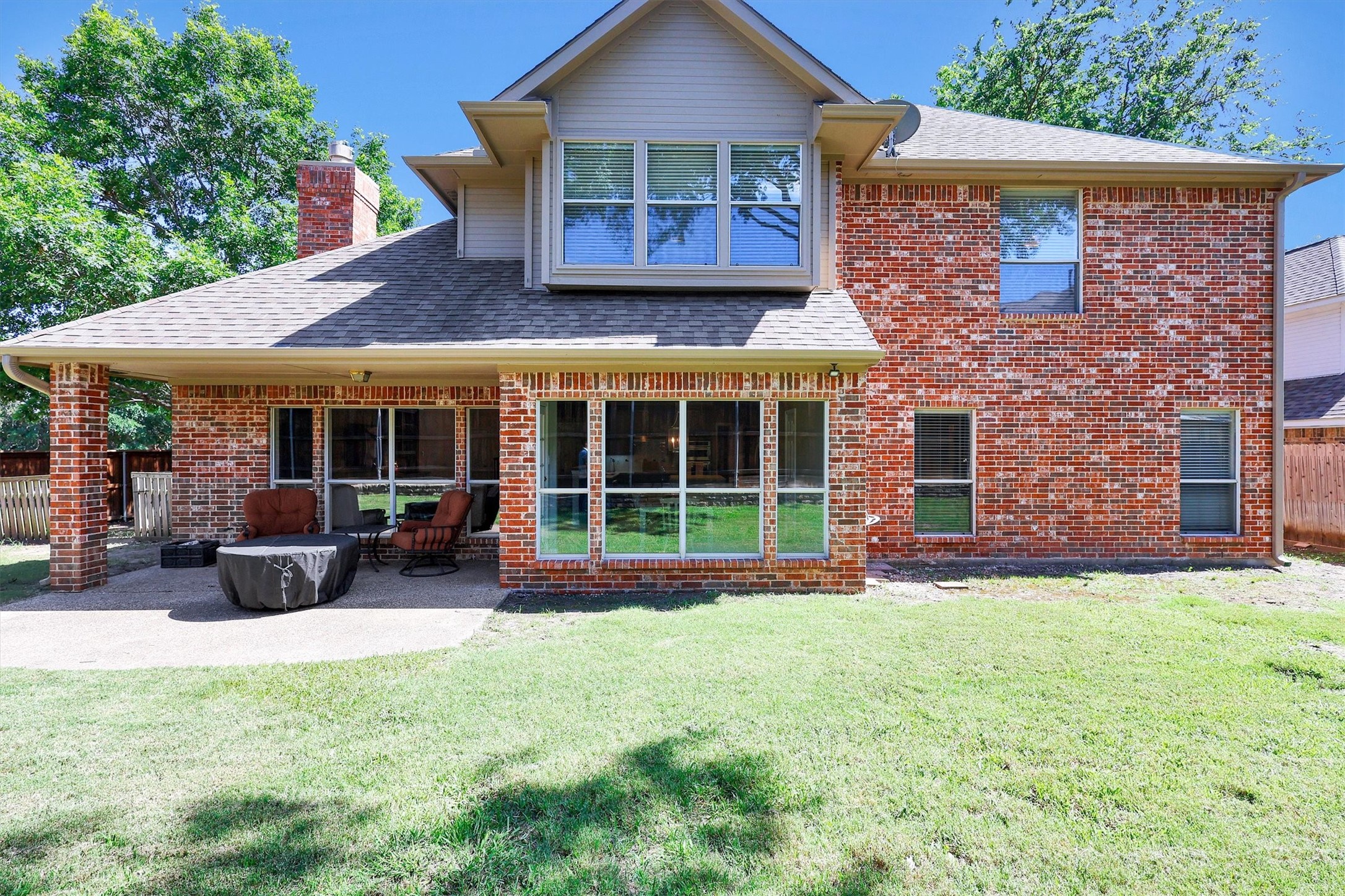 3202 W Valley Circle