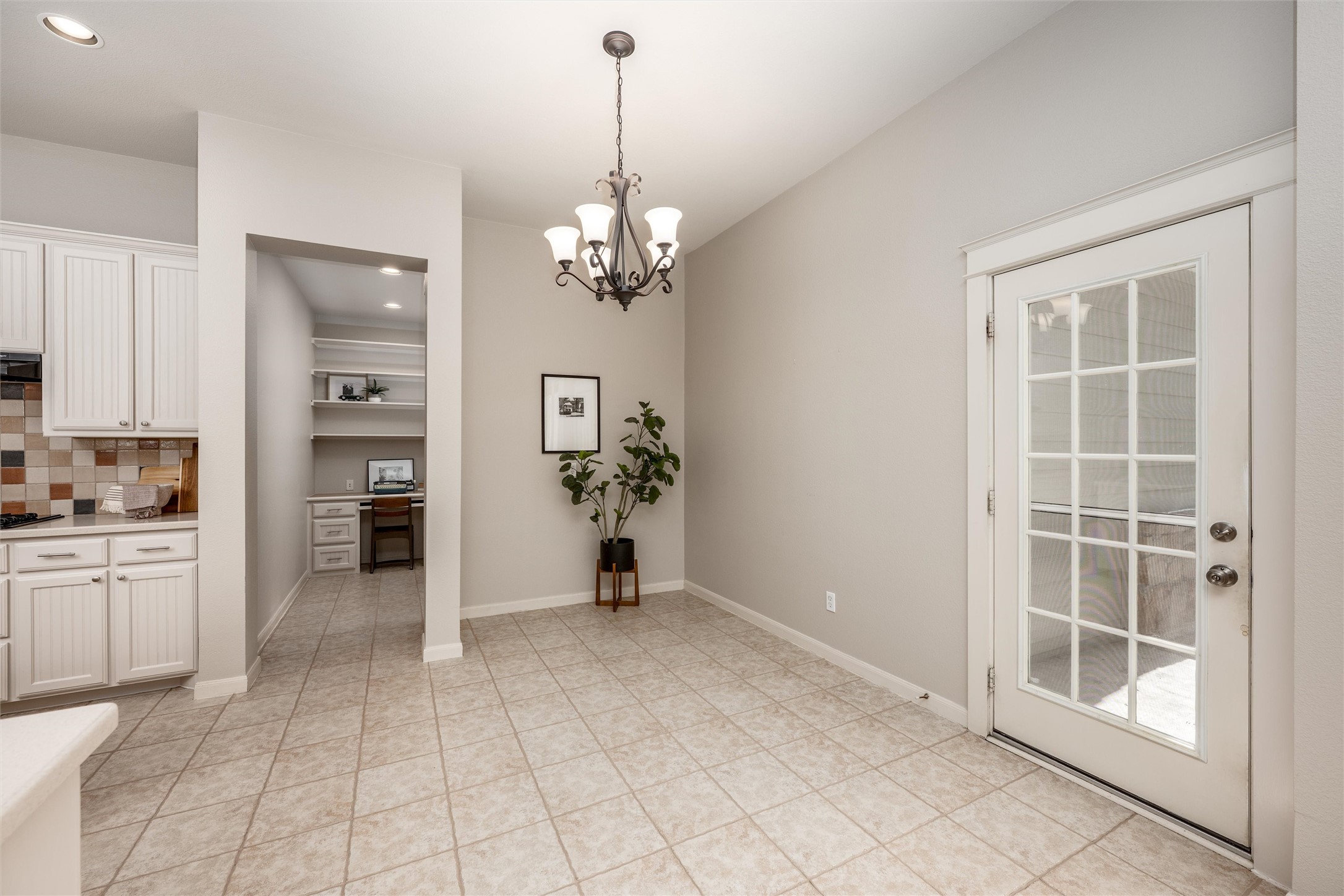 1809 Buckingham Street