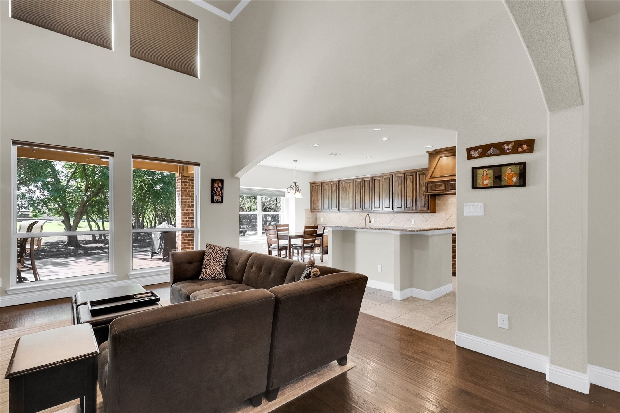 2757 Oakwood Drive