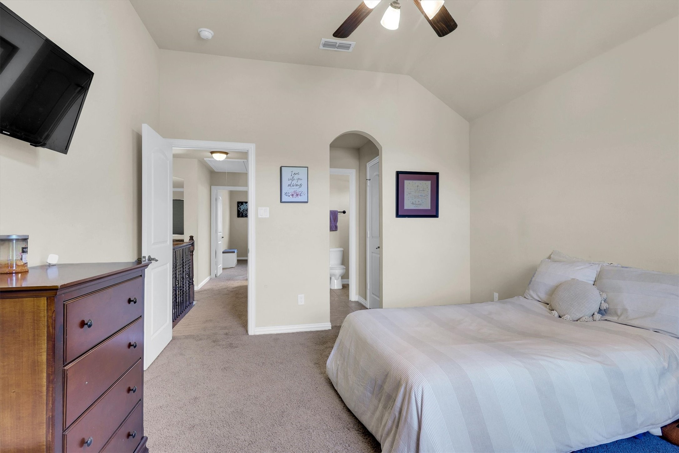 2757 Oakwood Drive