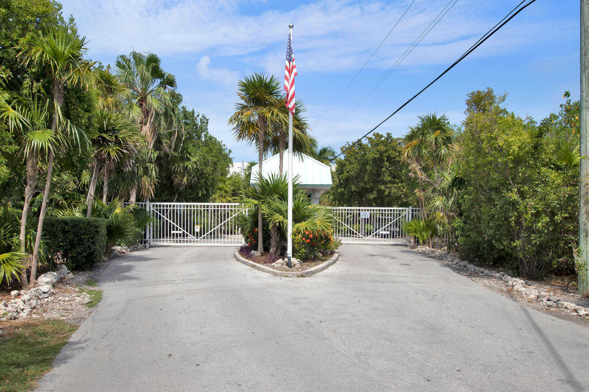 6204 Gulf Of Mexico Boulevard Unit: 204