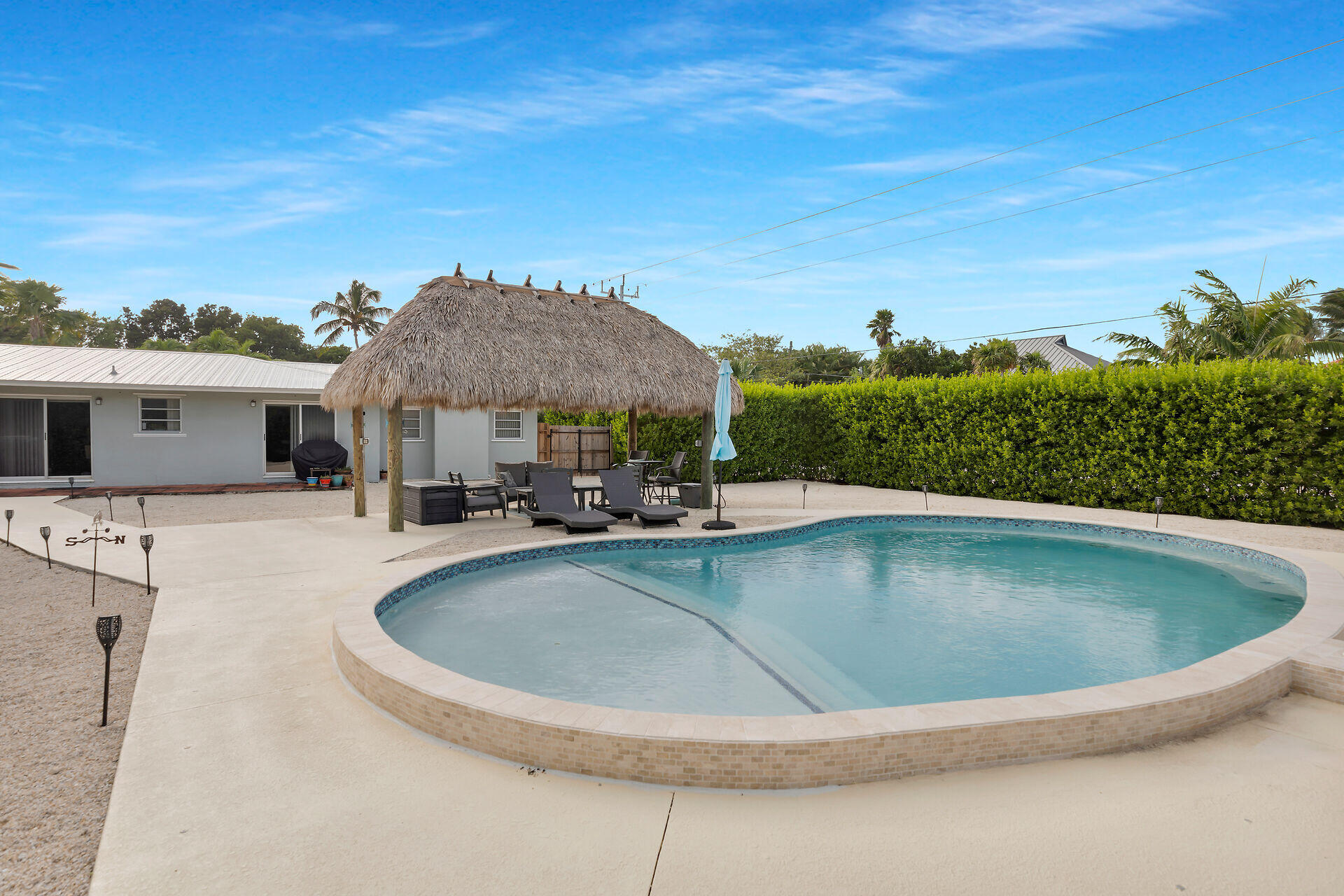 1103 S Indies Drive