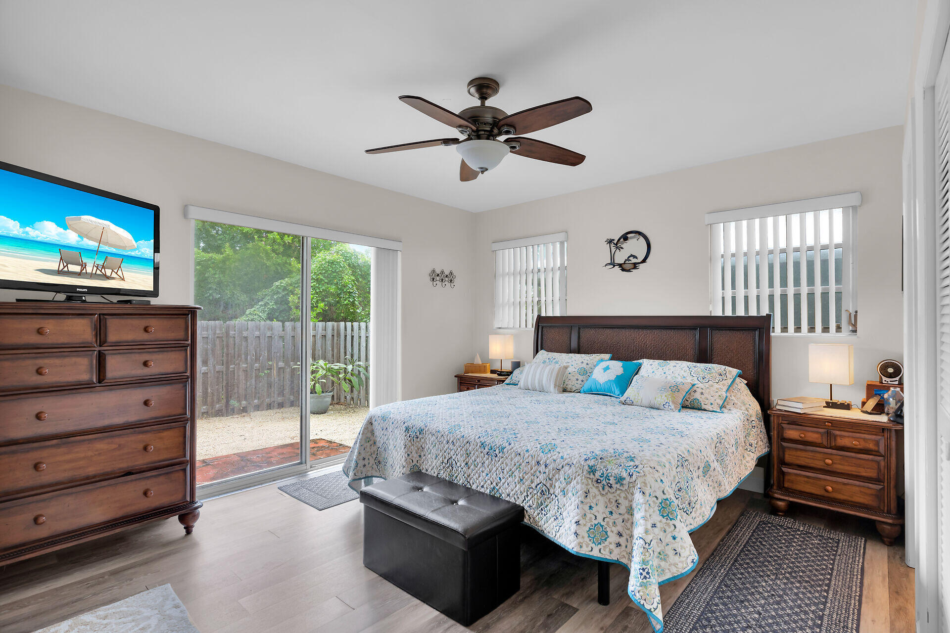 1103 S Indies Drive