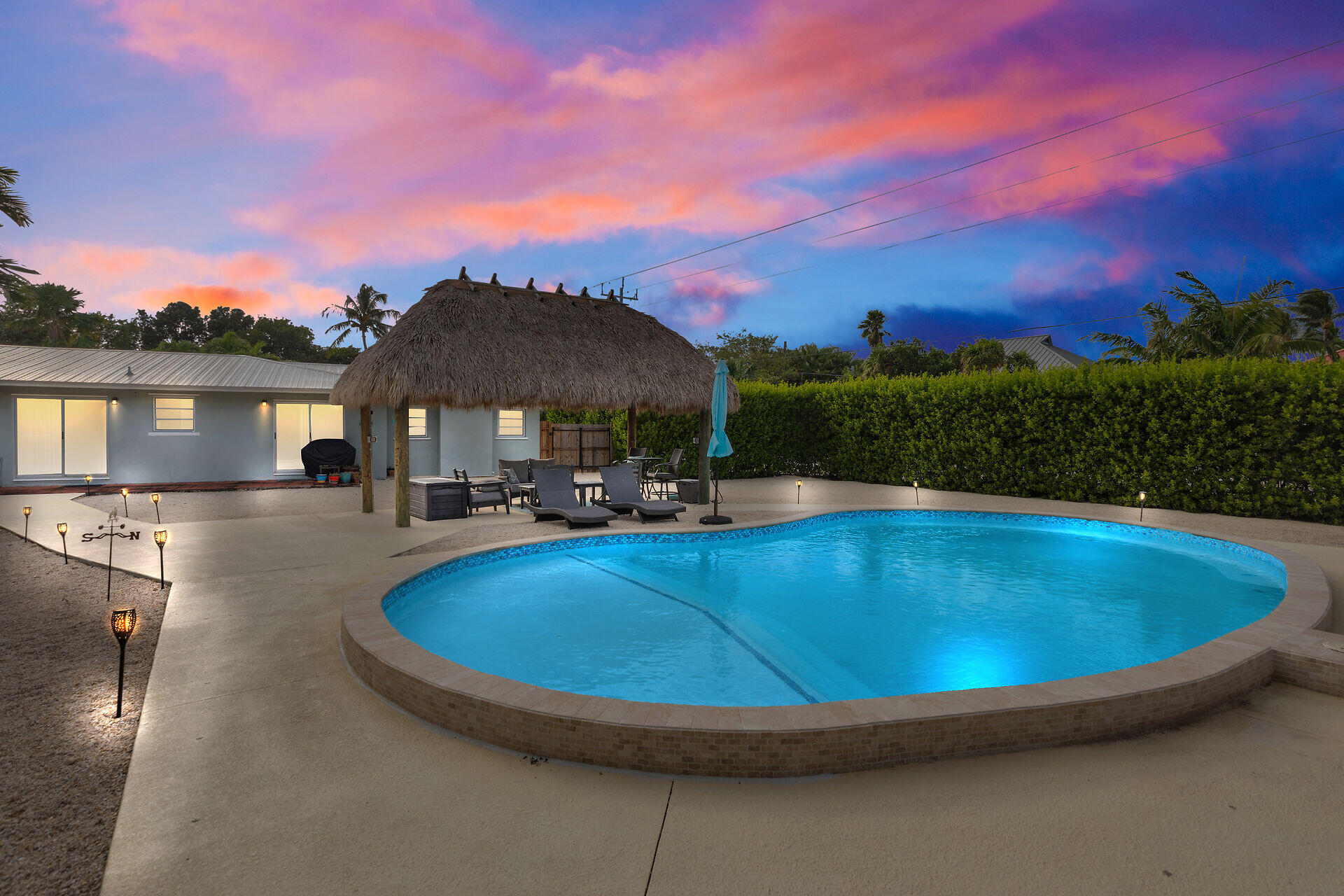 1103 S Indies Drive