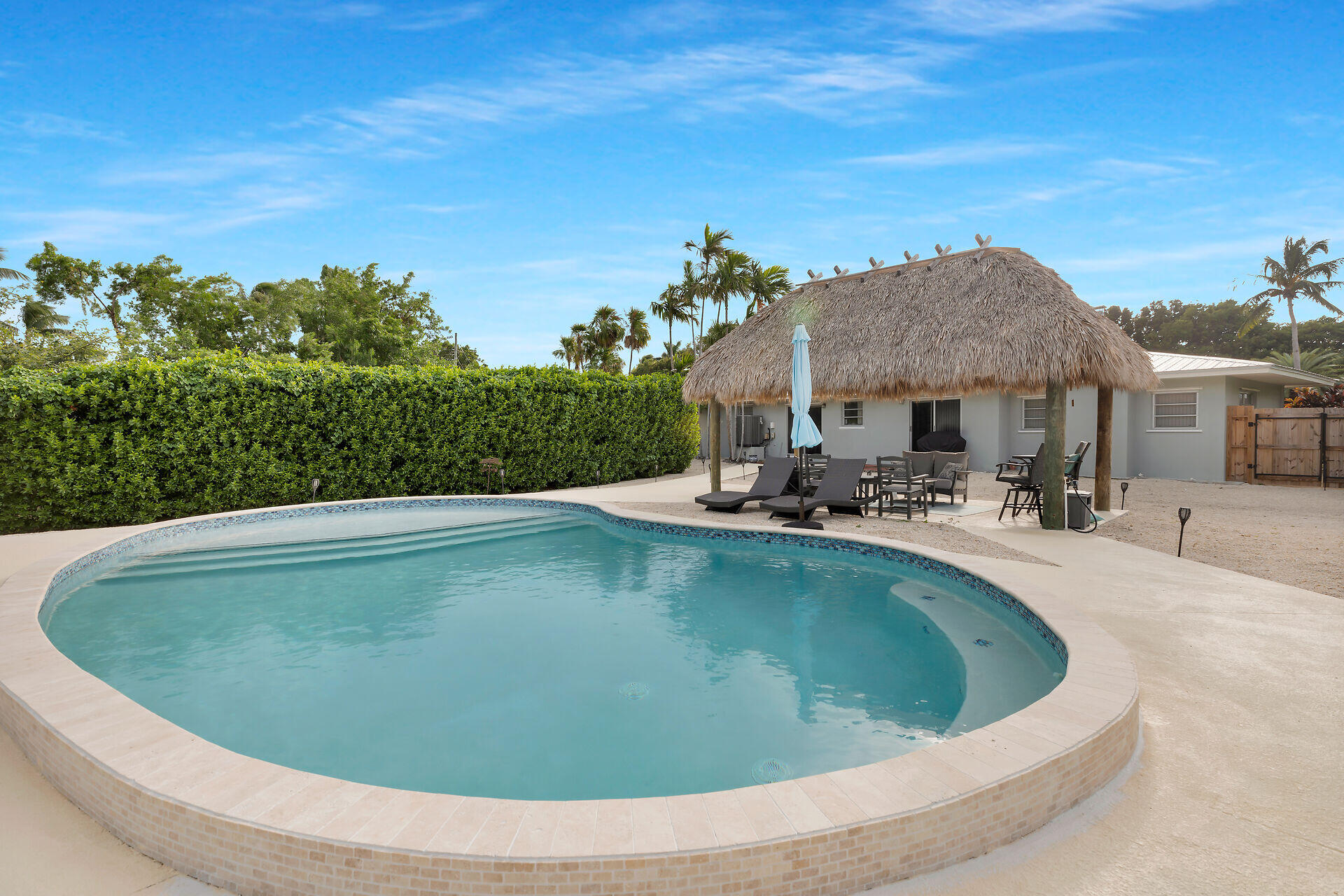 1103 S Indies Drive