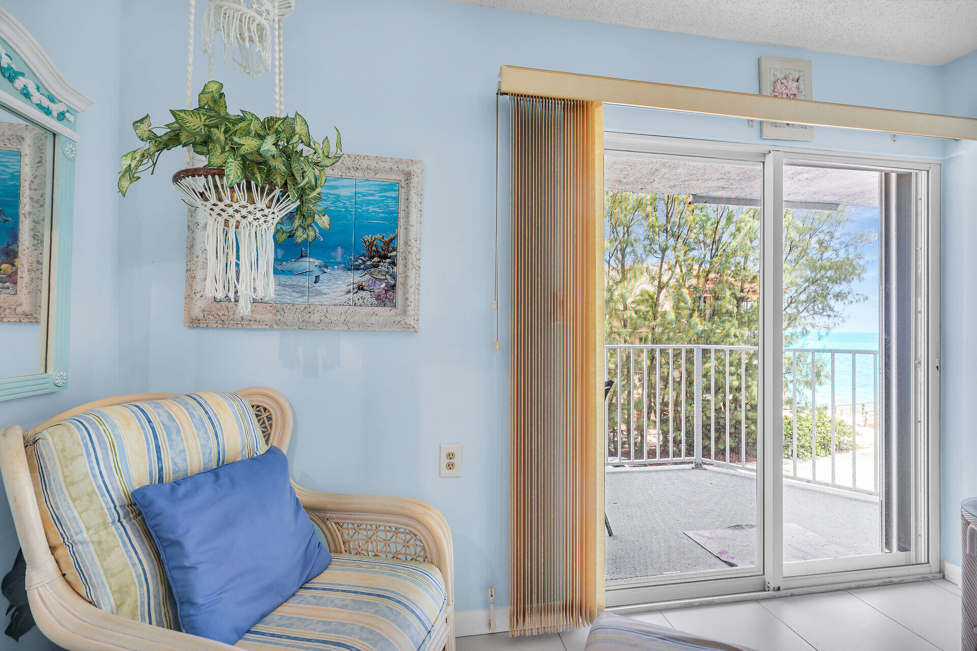 201 E Ocean Drive Unit: 1-311