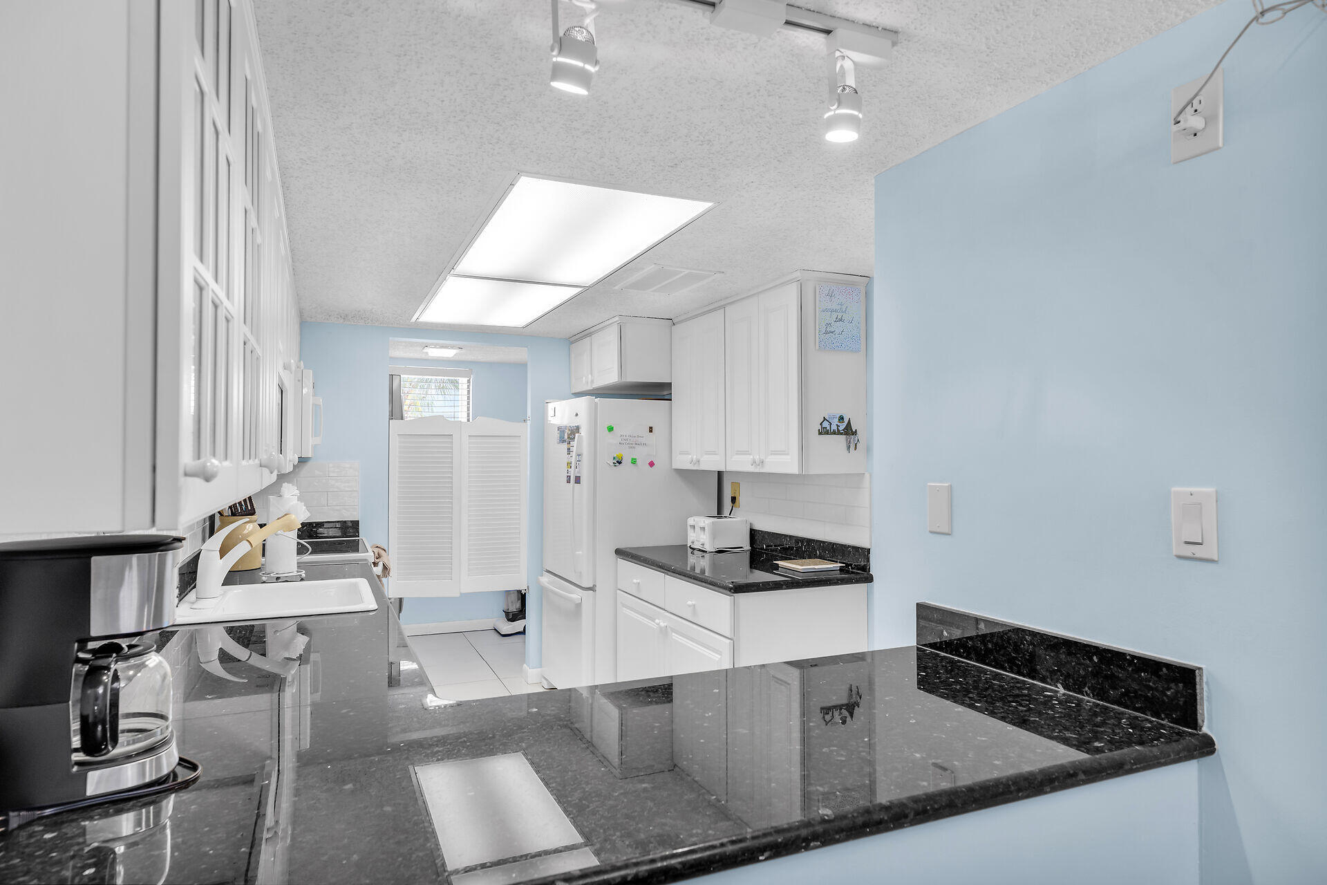 201 E Ocean Drive Unit: 1-311