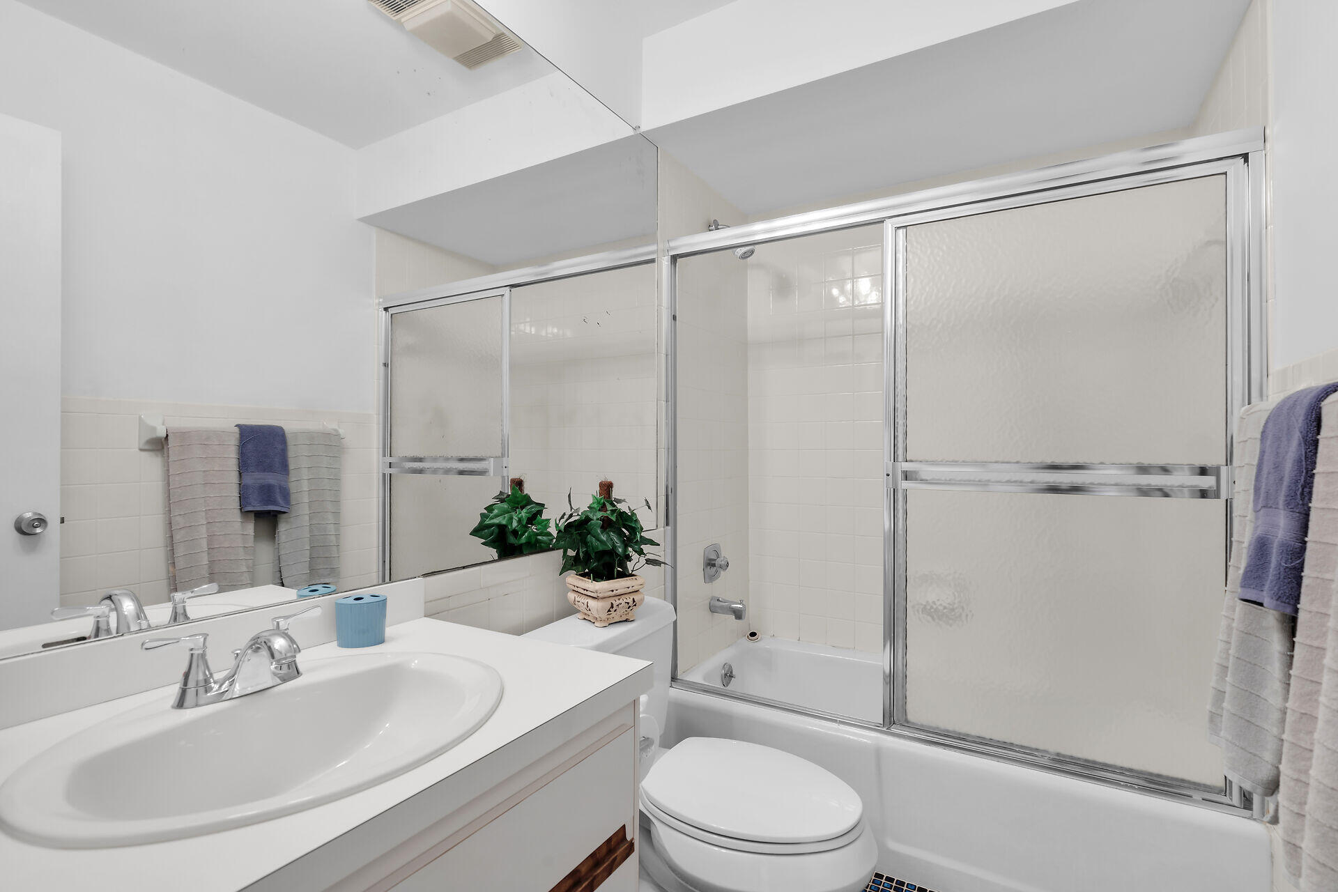 95 Coco Plum Drive Unit: 2D