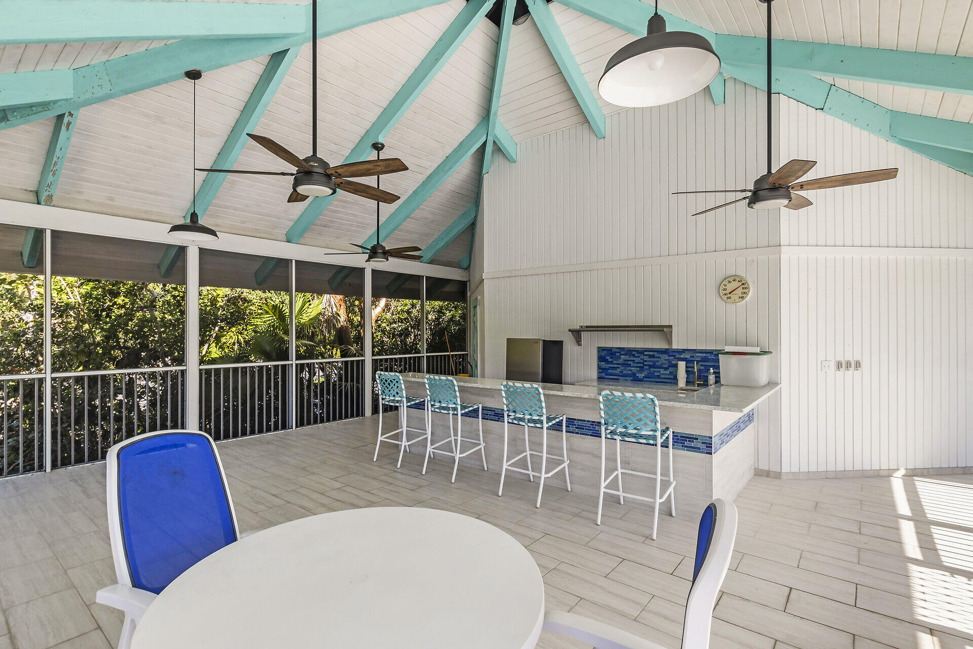 6204 Gulf Of Mexico Boulevard Unit: 204