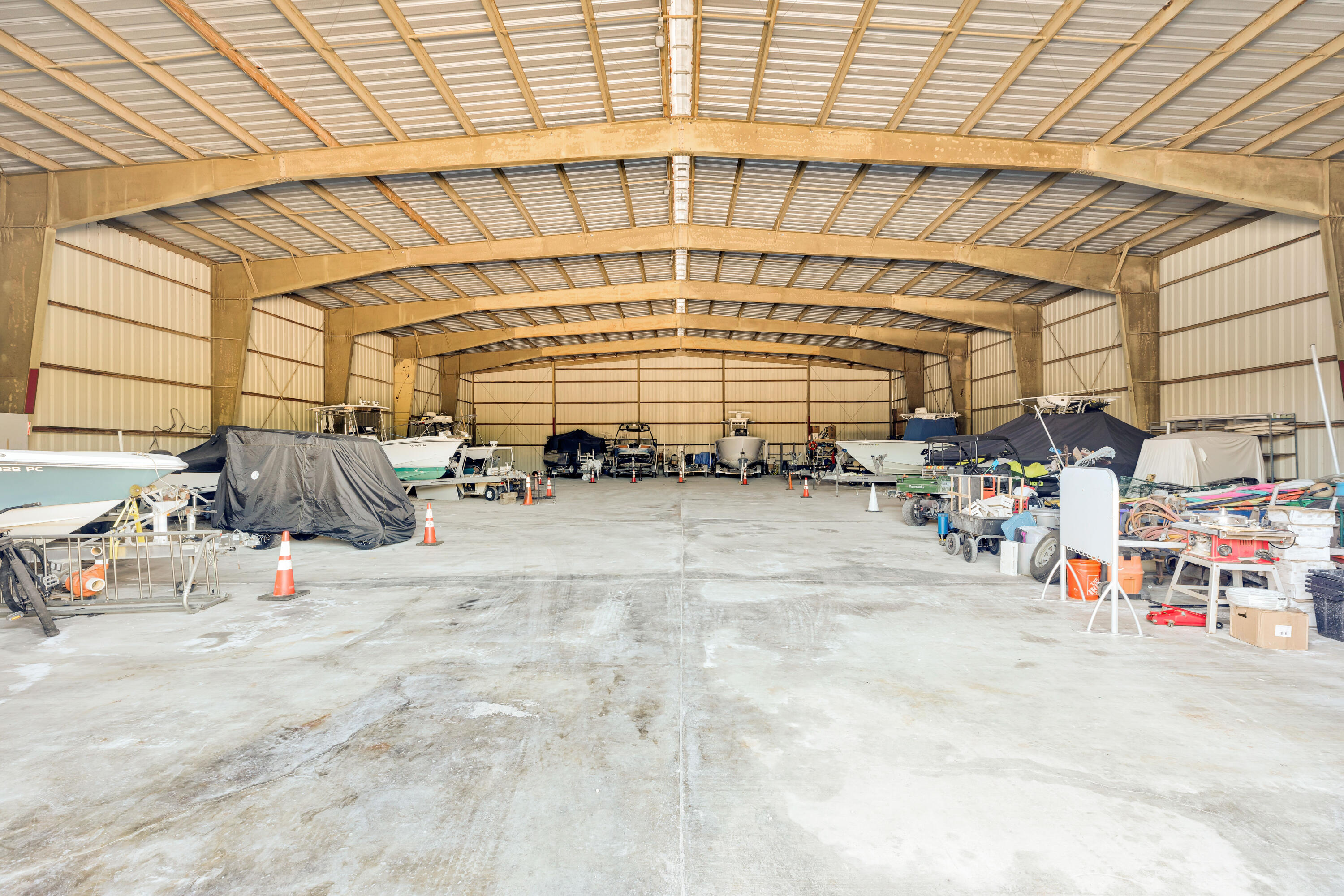 6204 Gulf Of Mexico Boulevard Unit: 204