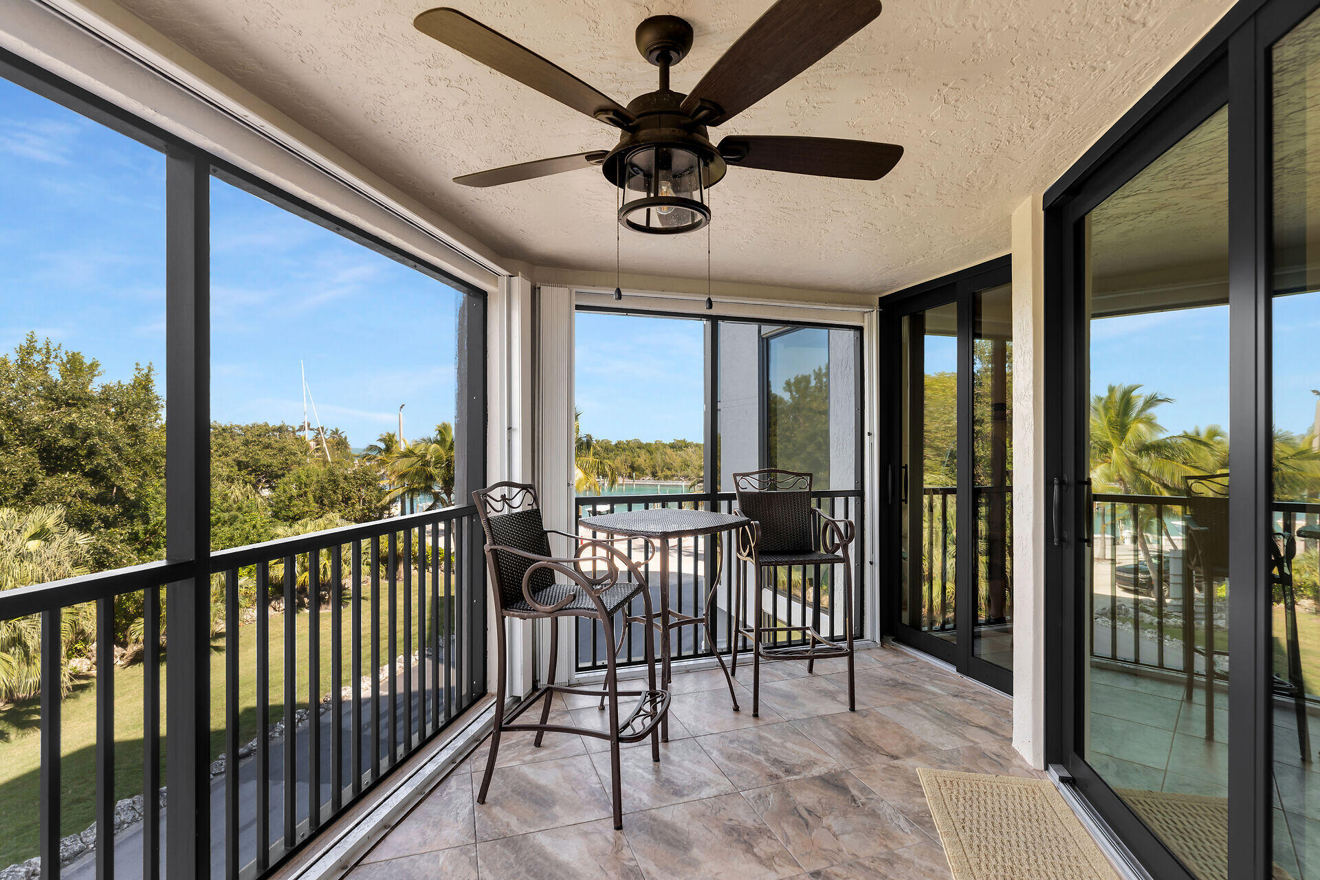 6204 Gulf Of Mexico Boulevard Unit: 204