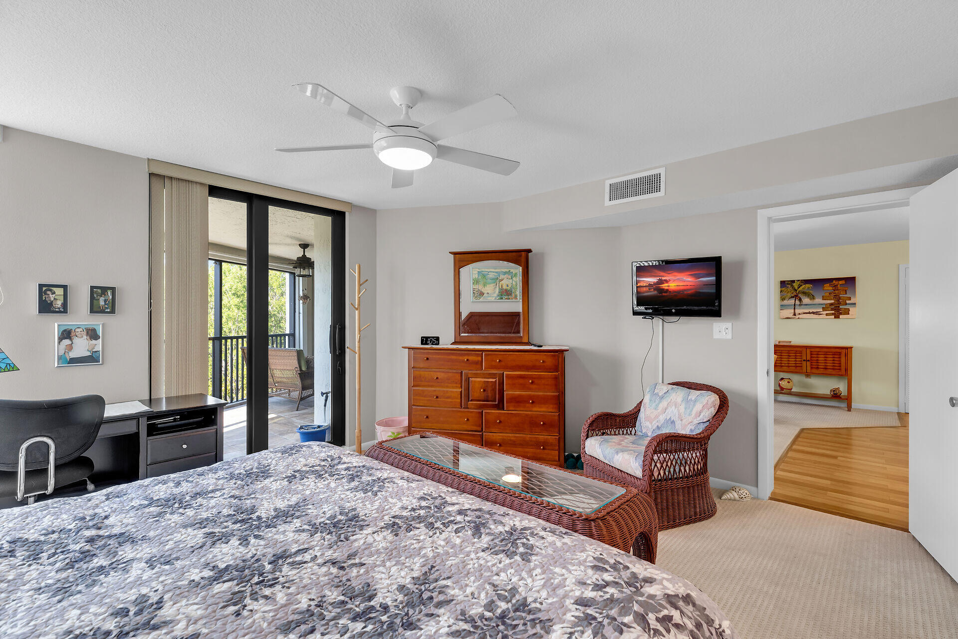 6204 Gulf Of Mexico Boulevard Unit: 204