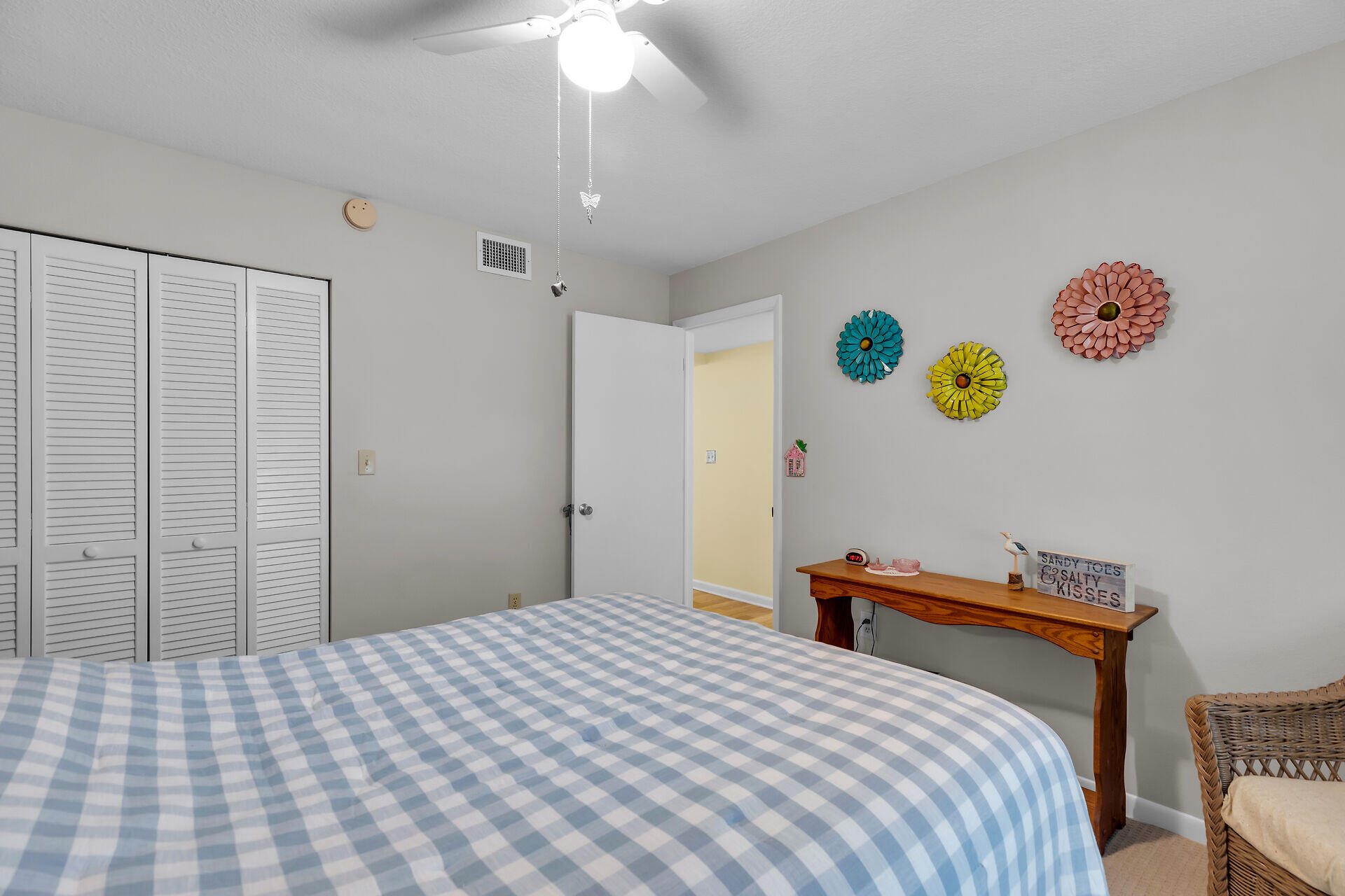 6204 Gulf Of Mexico Boulevard Unit: 204