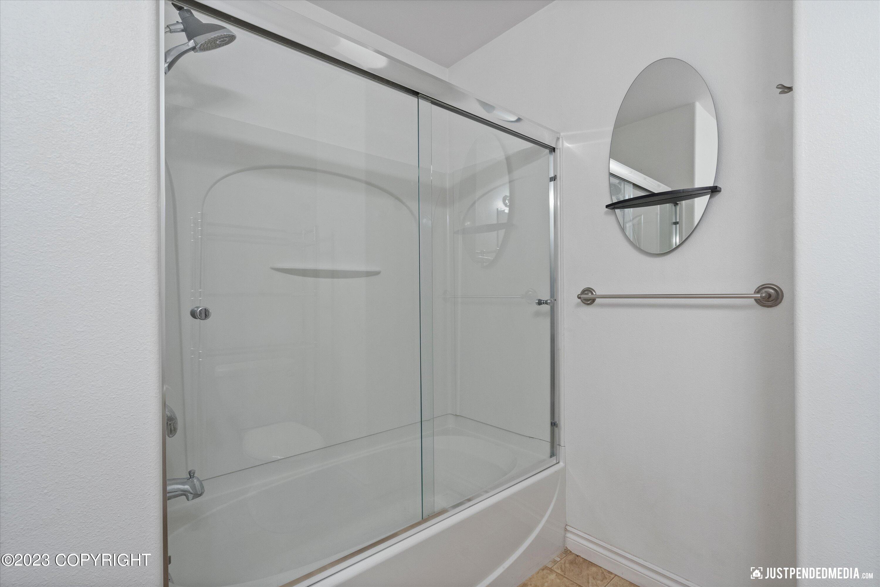 5605 Yukon Charlie Loop