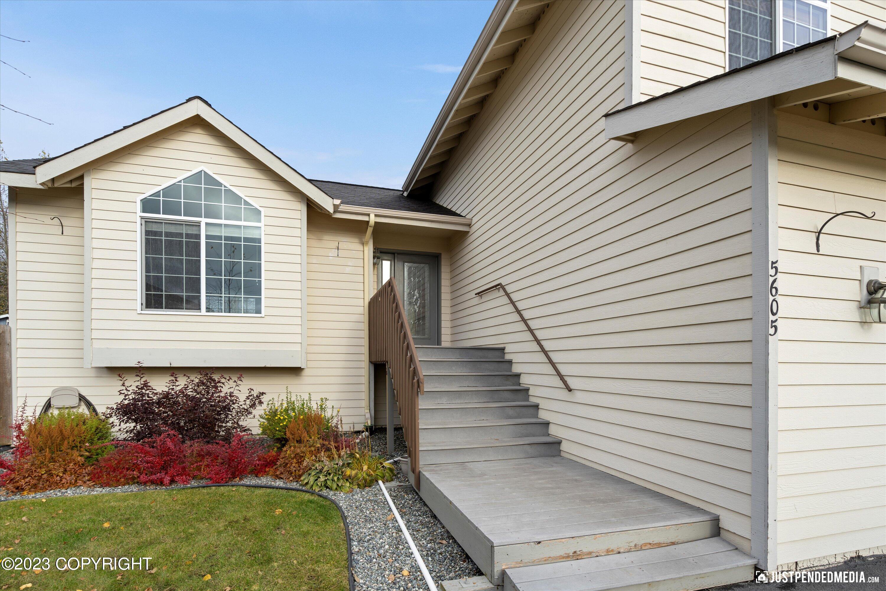 5605 Yukon Charlie Loop