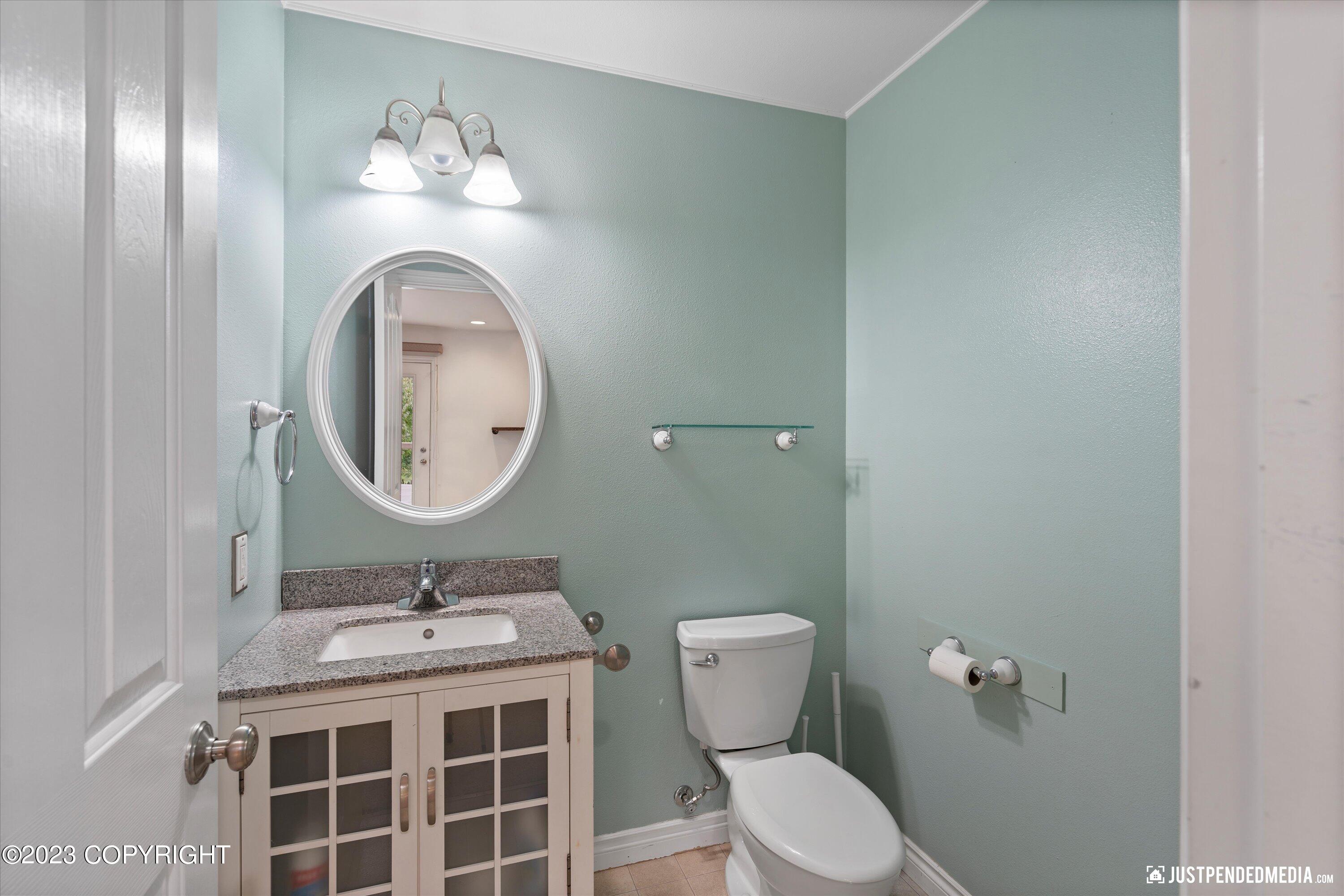 5605 Yukon Charlie Loop