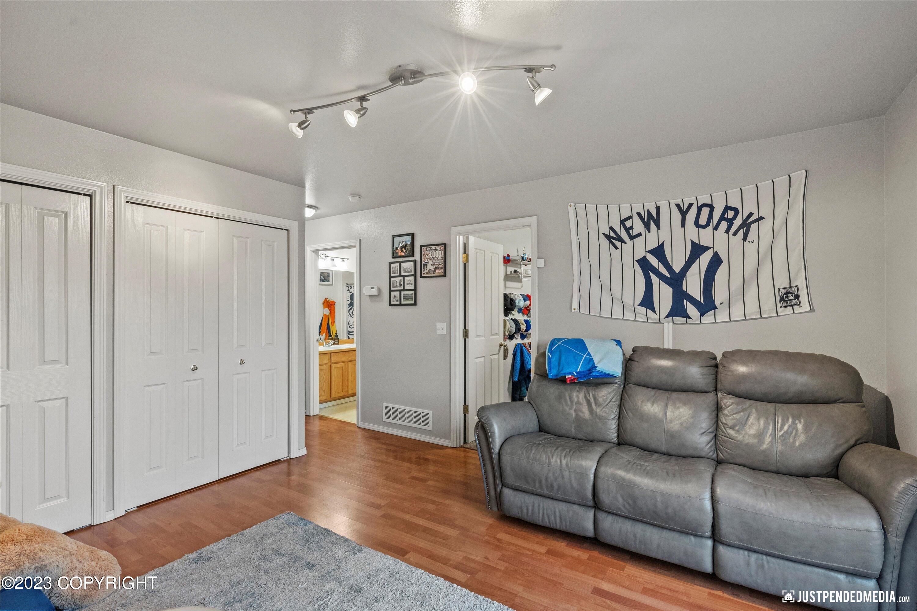 11751 Birch Knoll Loop