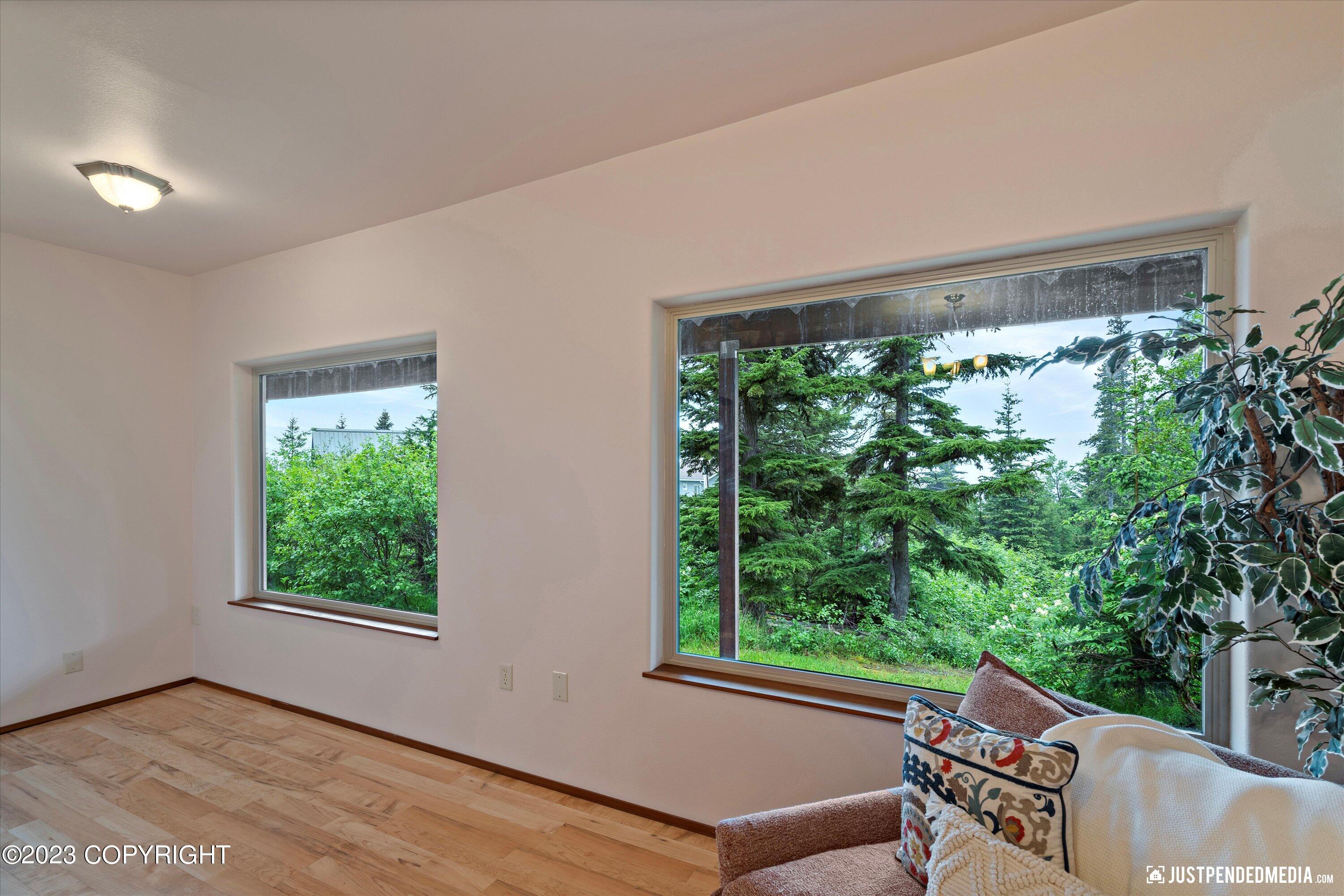 6841 Potter Heights Drive