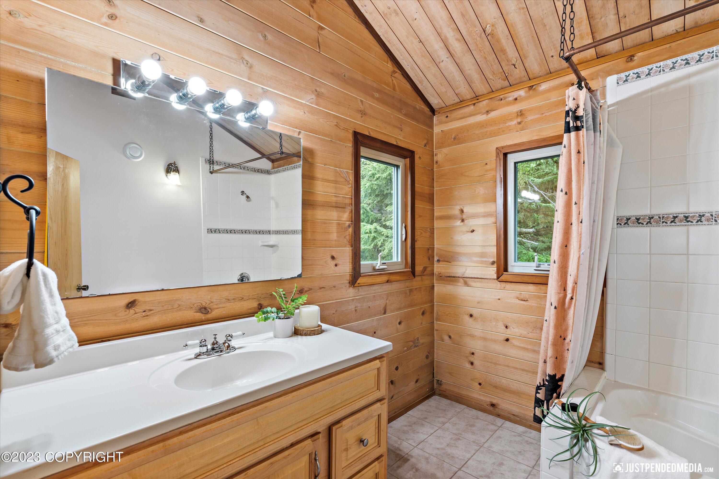 6841 Potter Heights Drive