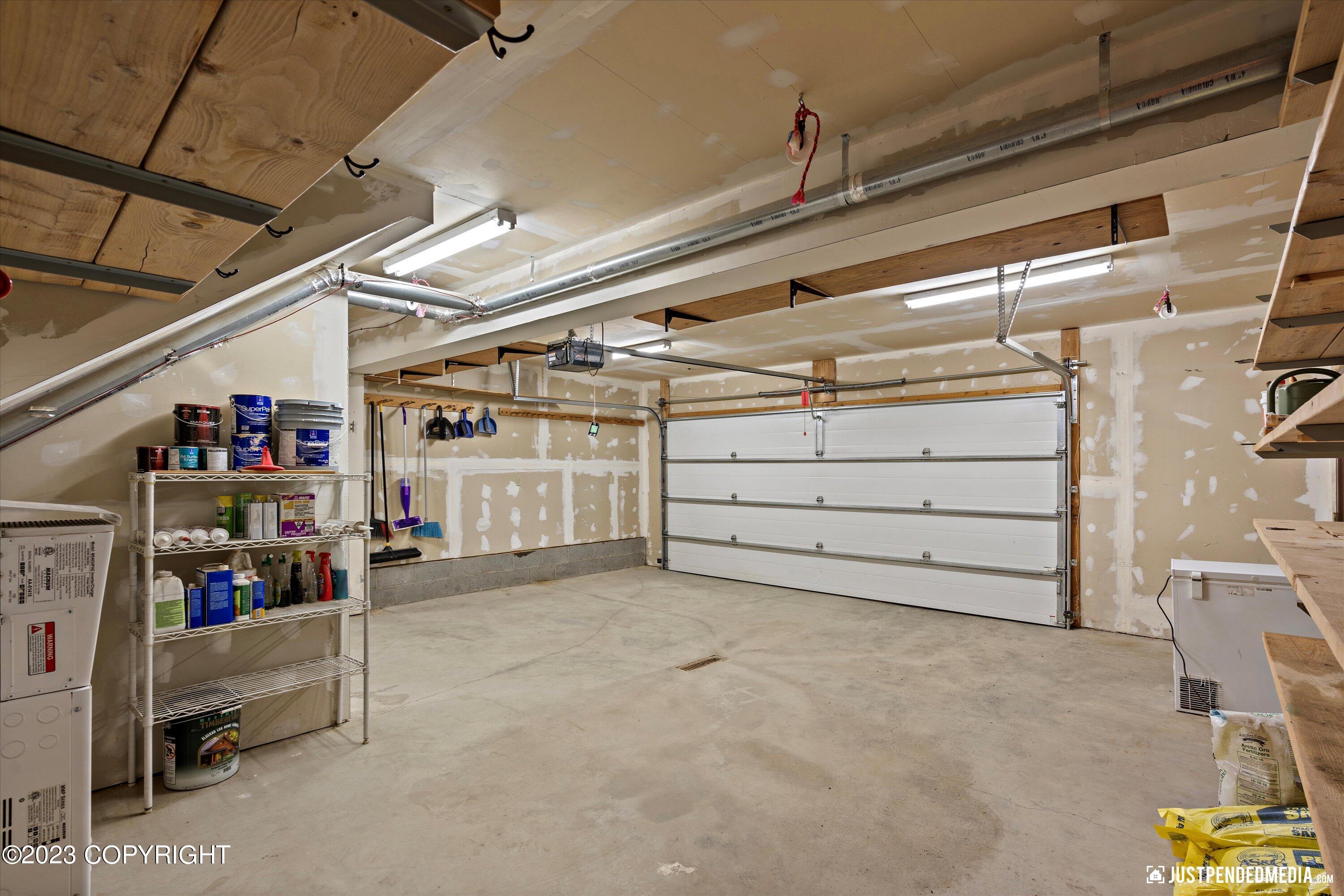 6841 Potter Heights Drive