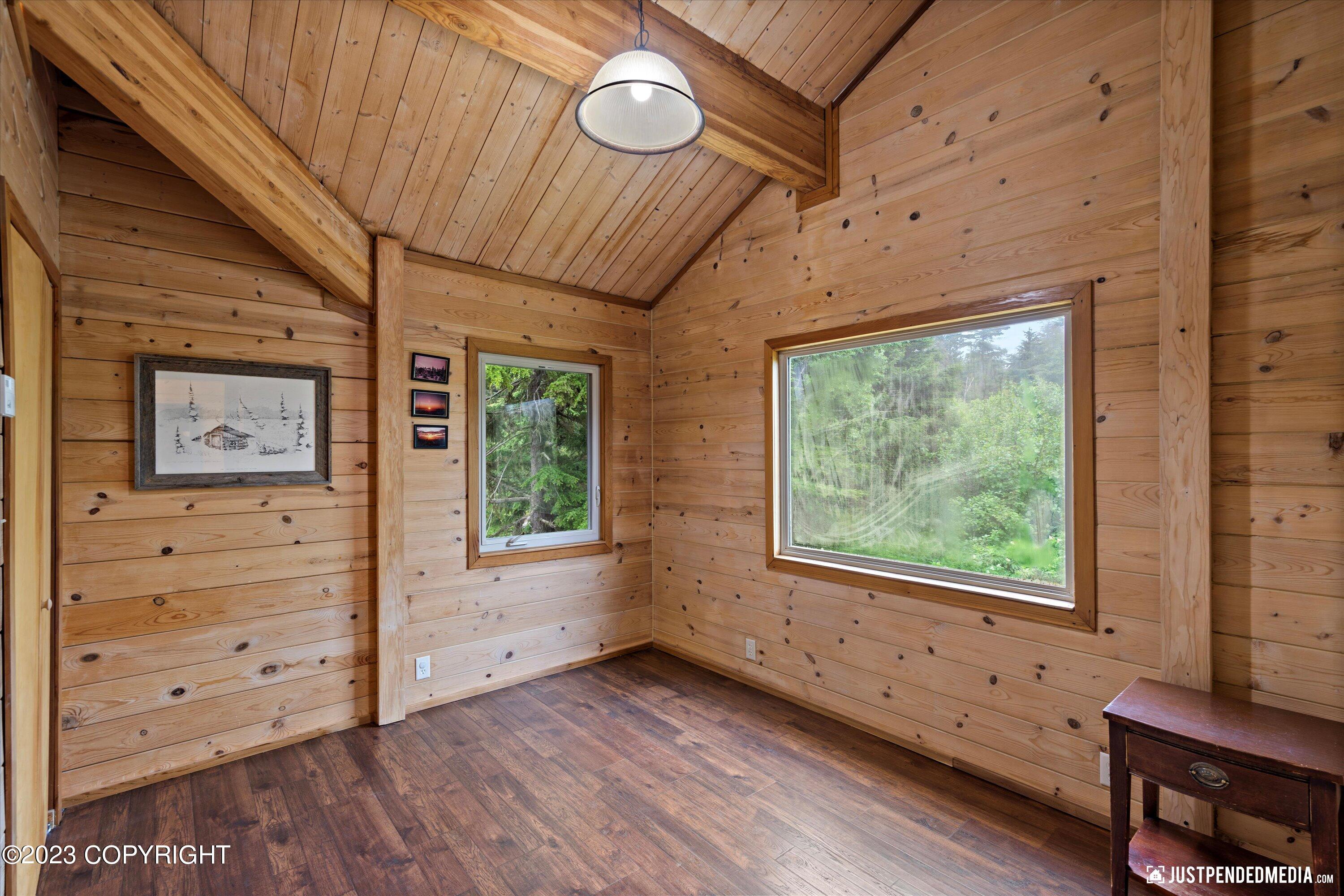 6841 Potter Heights Drive