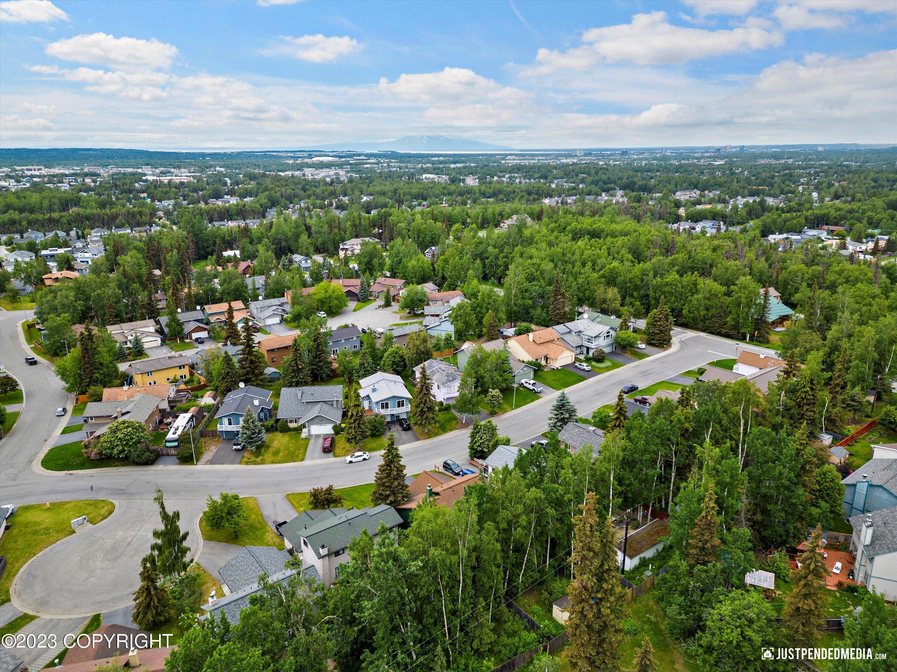 8911 Winchester Street