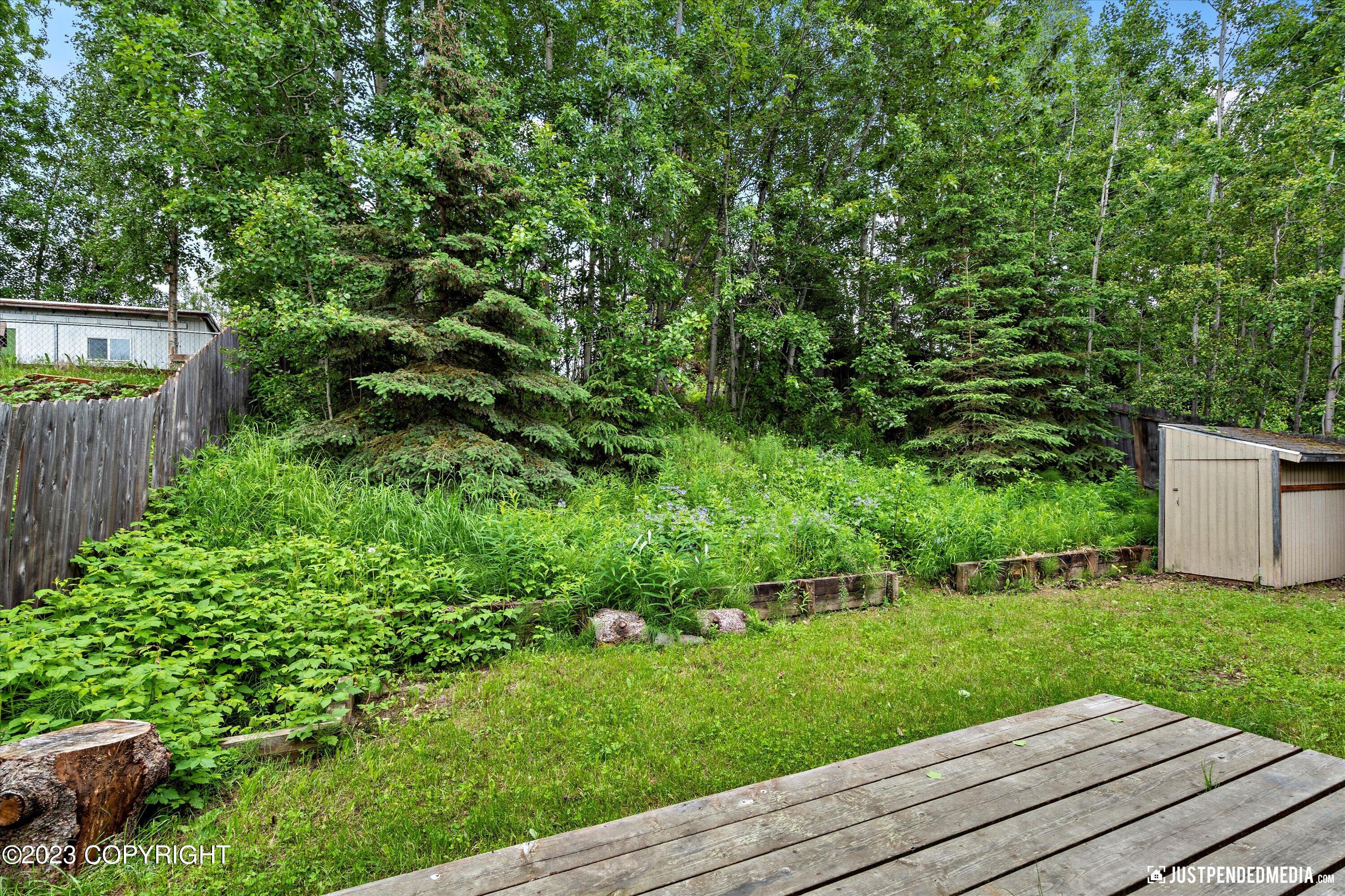 8911 Winchester Street