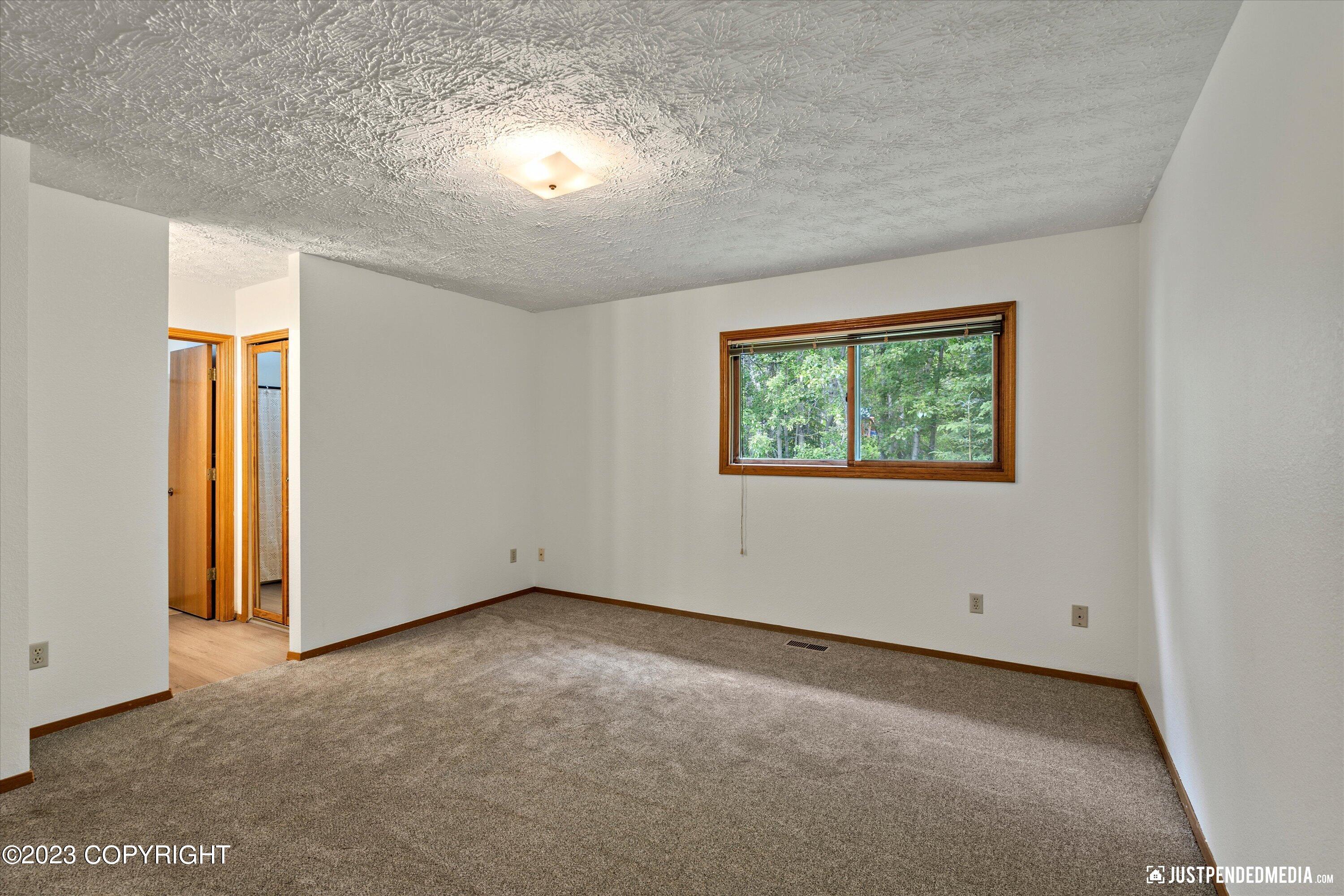 8911 Winchester Street