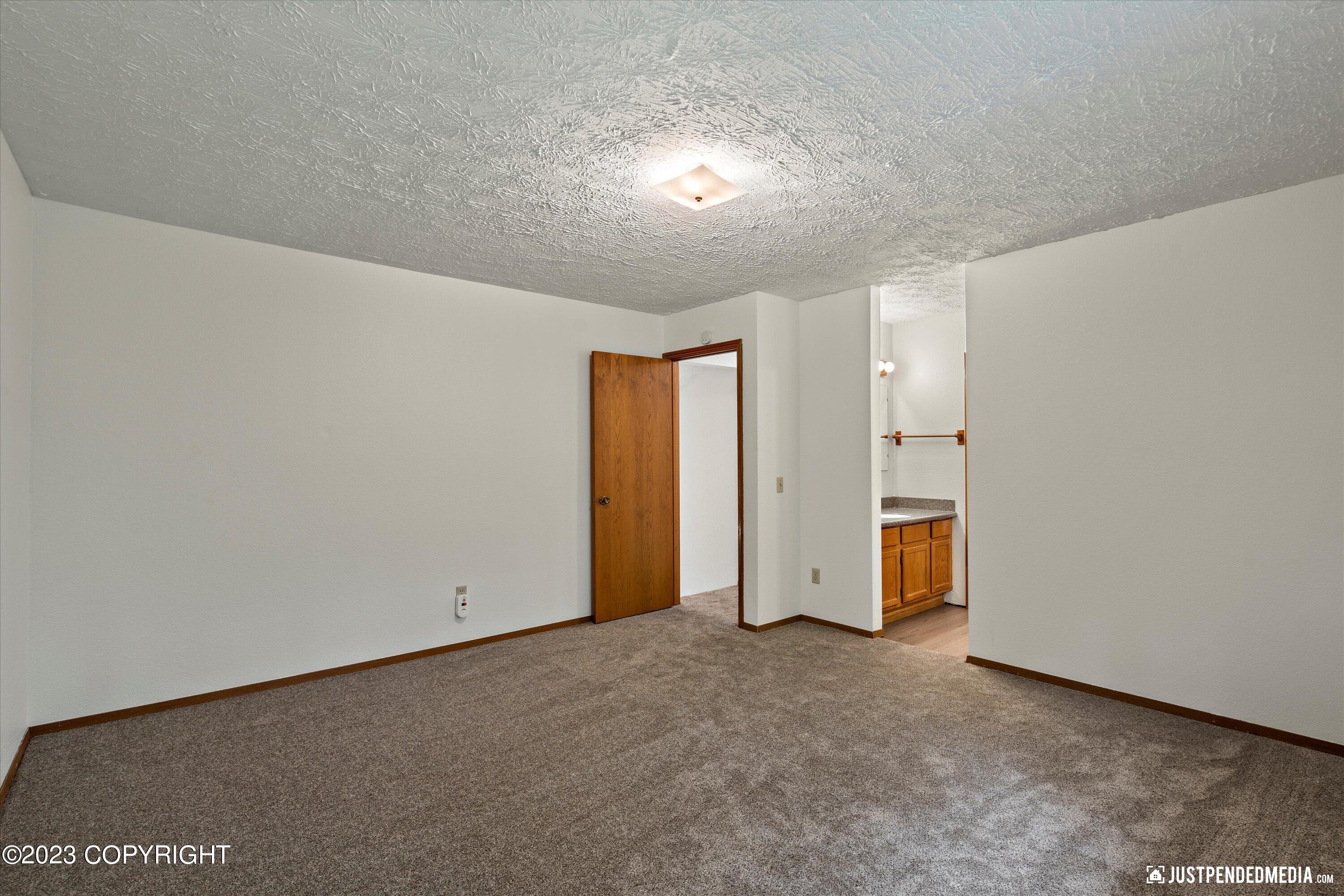 8911 Winchester Street