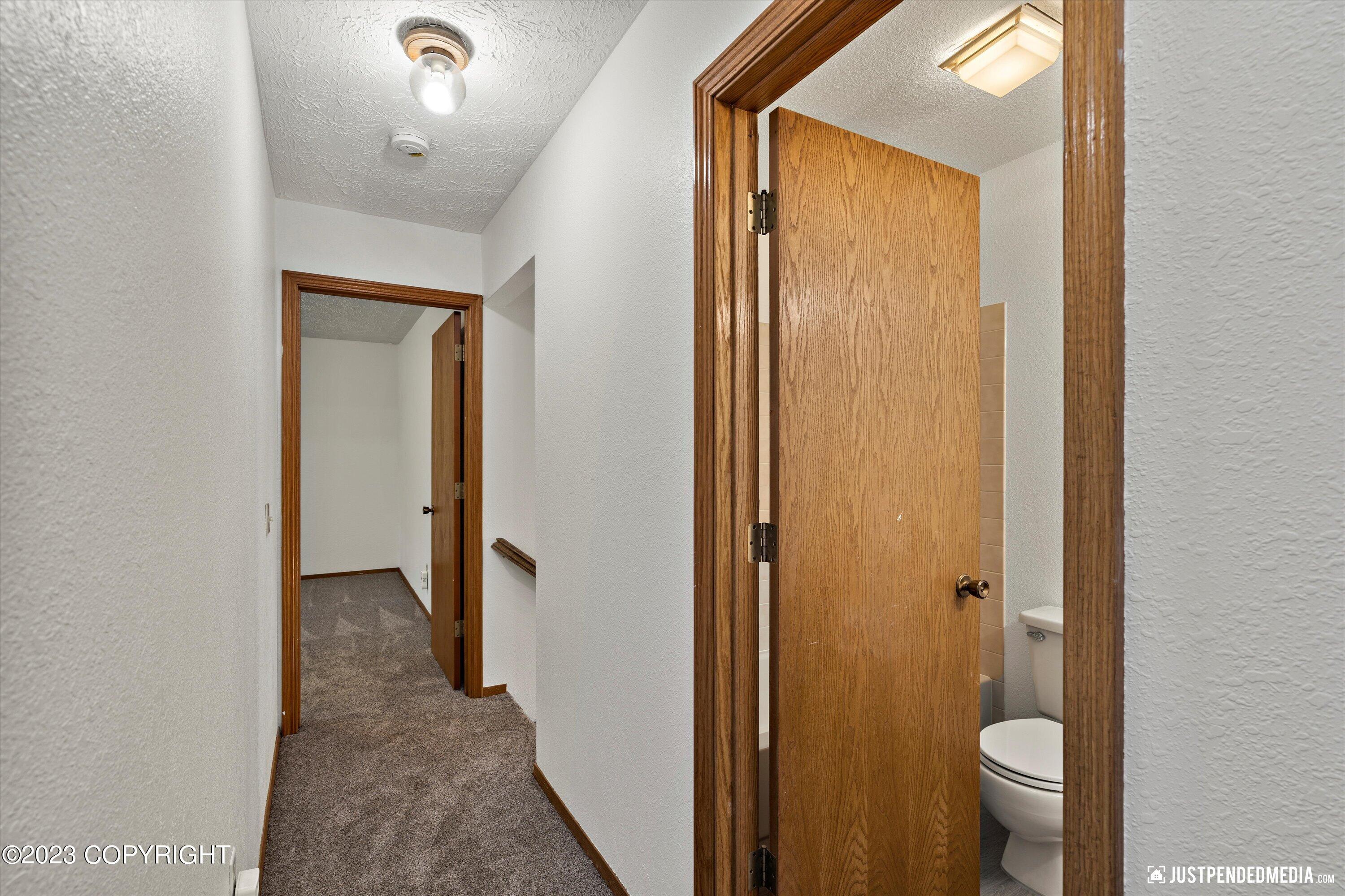 8911 Winchester Street