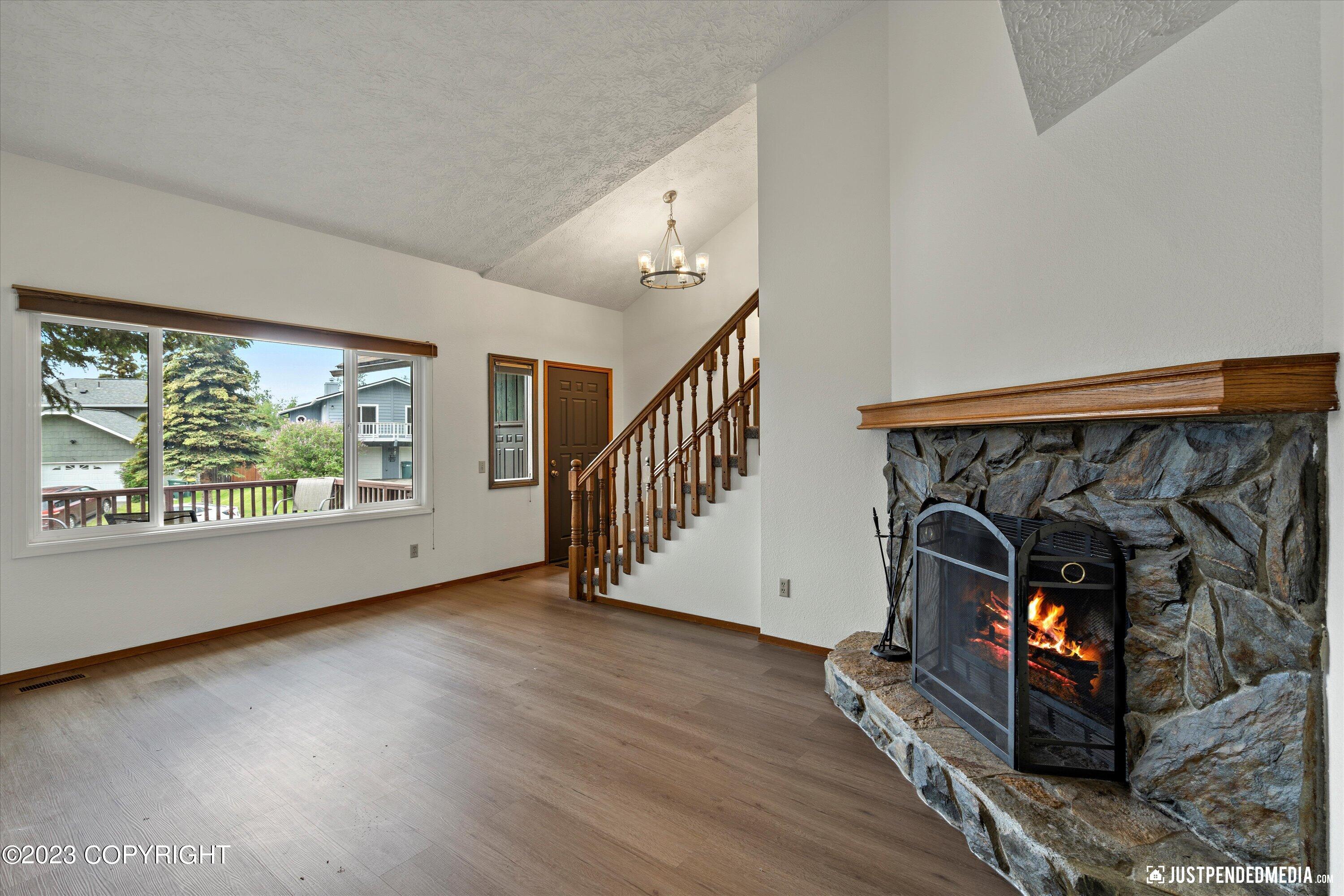 8911 Winchester Street