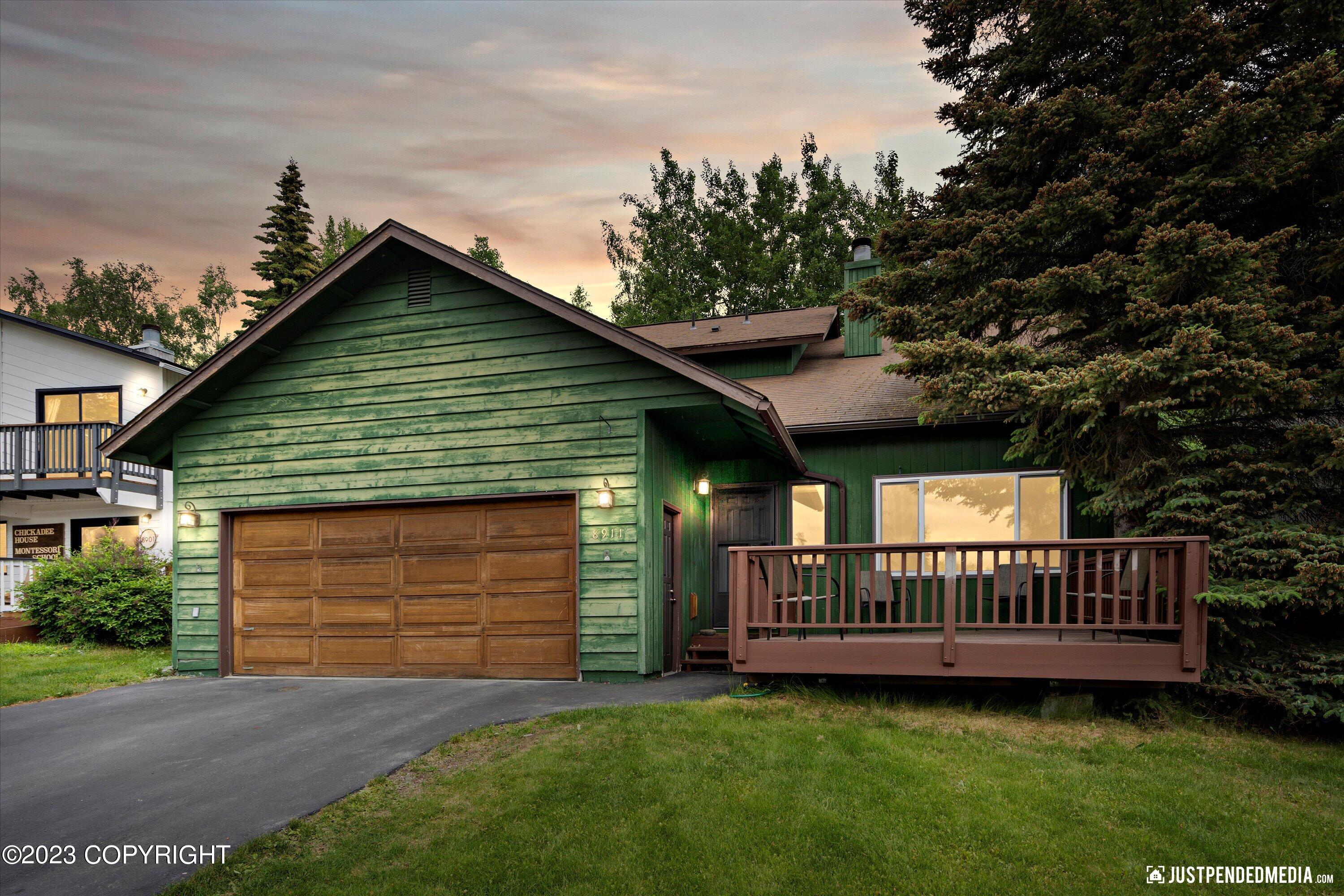 8911 Winchester Street