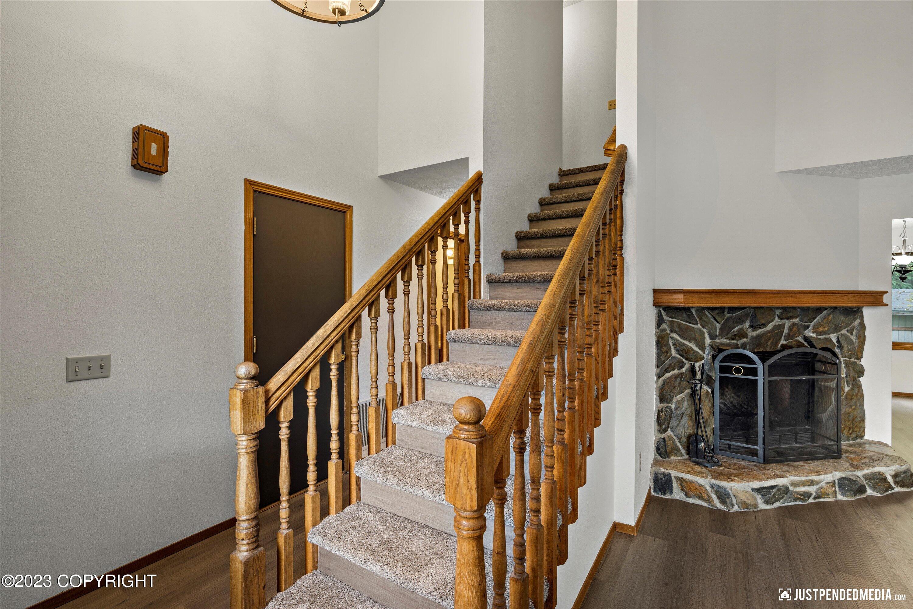 8911 Winchester Street