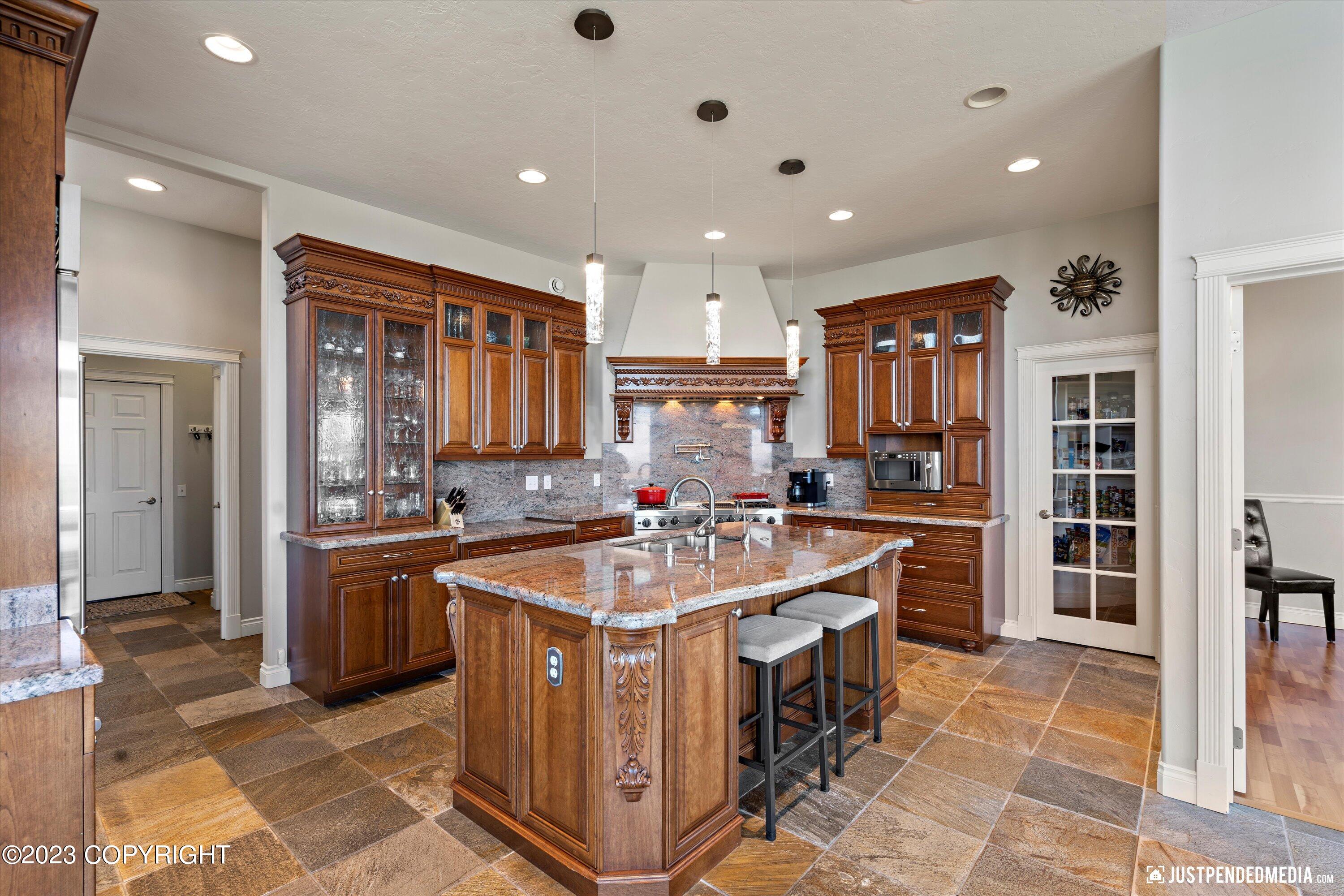 5850 Prominence Pointe Drive