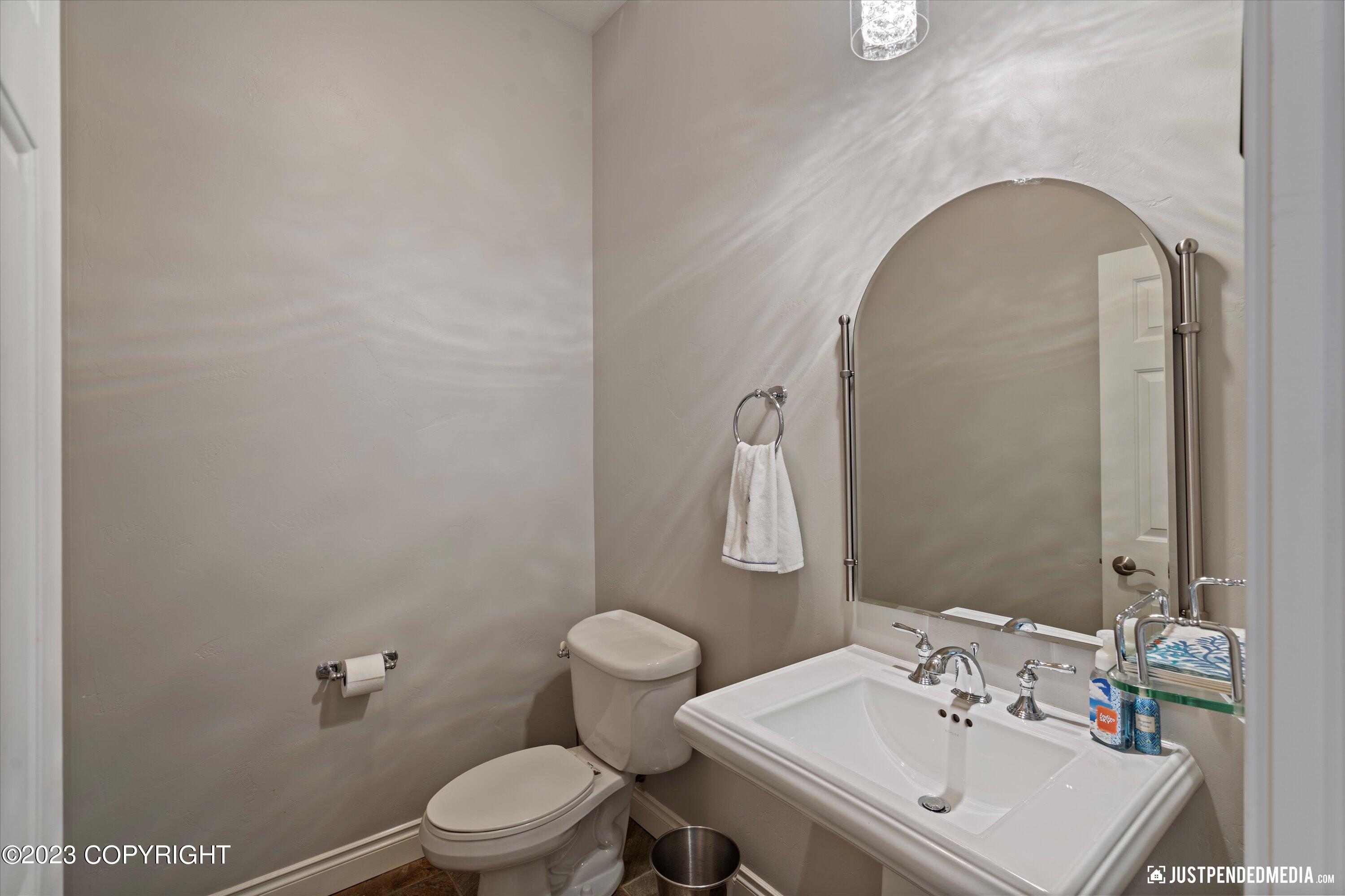 5850 Prominence Pointe Drive