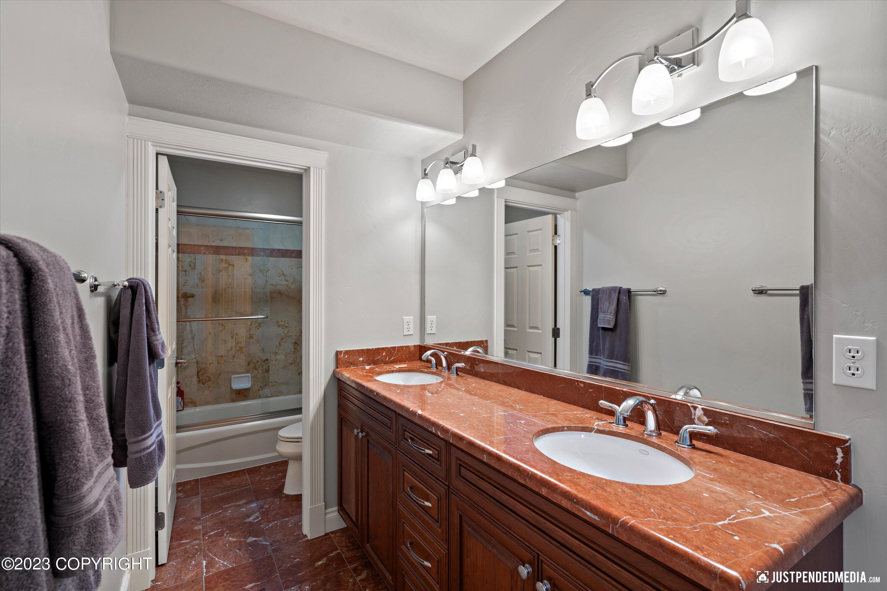 5850 Prominence Pointe Drive