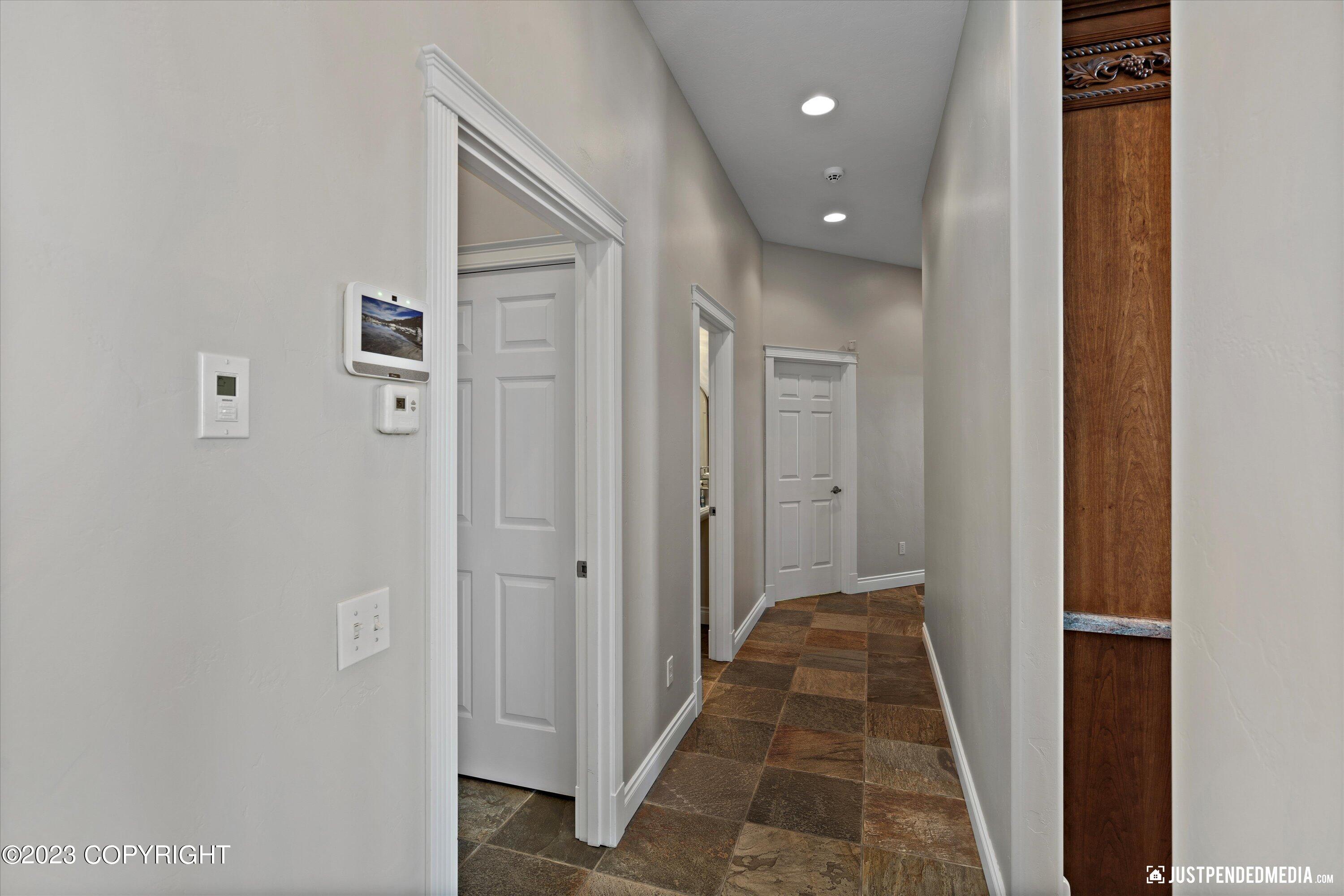 5850 Prominence Pointe Drive