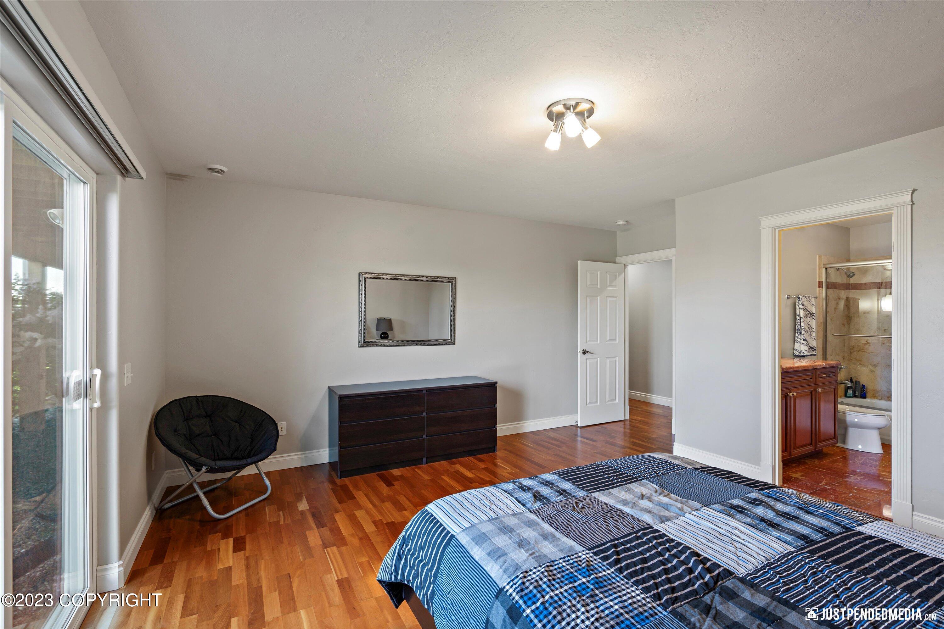 5850 Prominence Pointe Drive