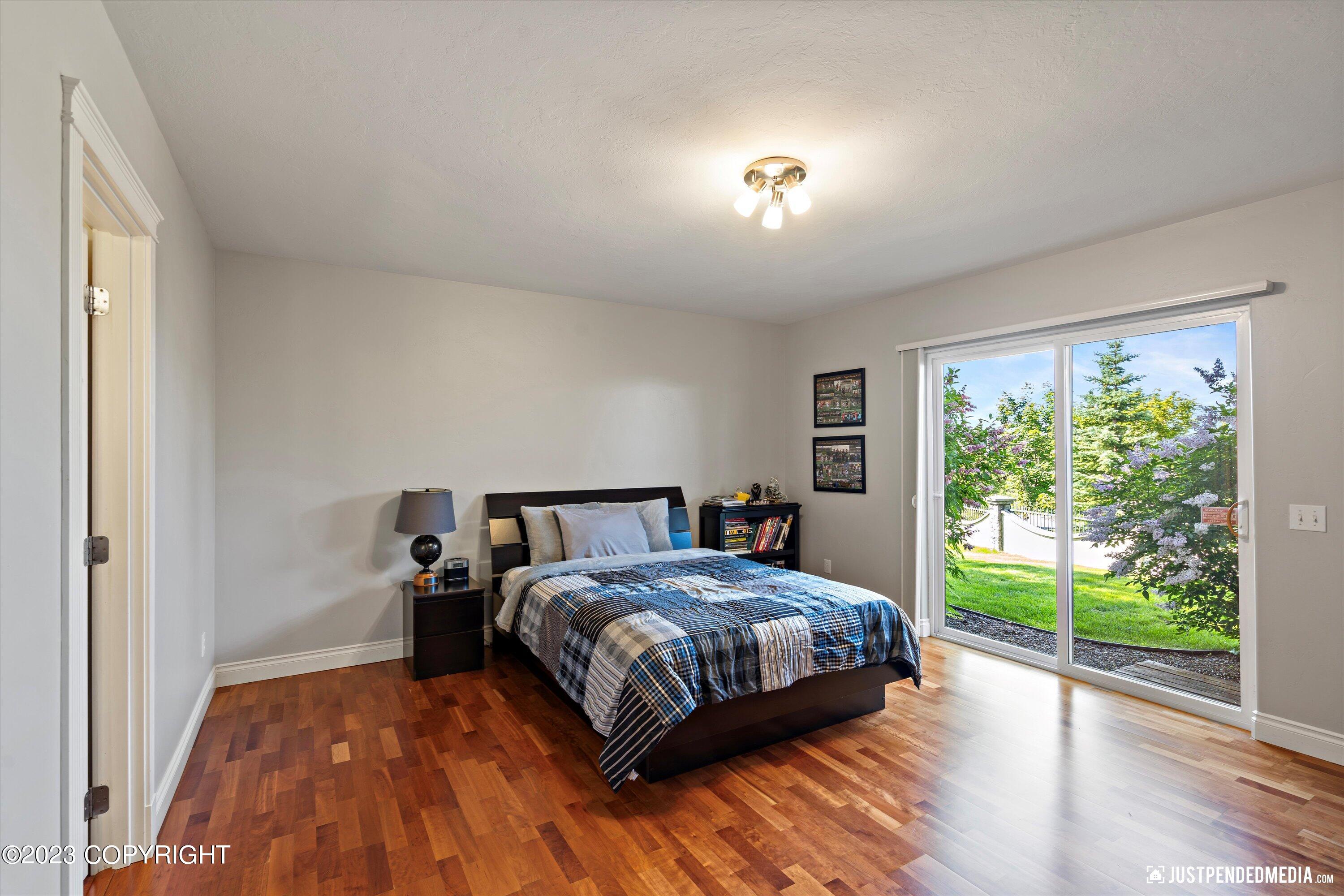 5850 Prominence Pointe Drive