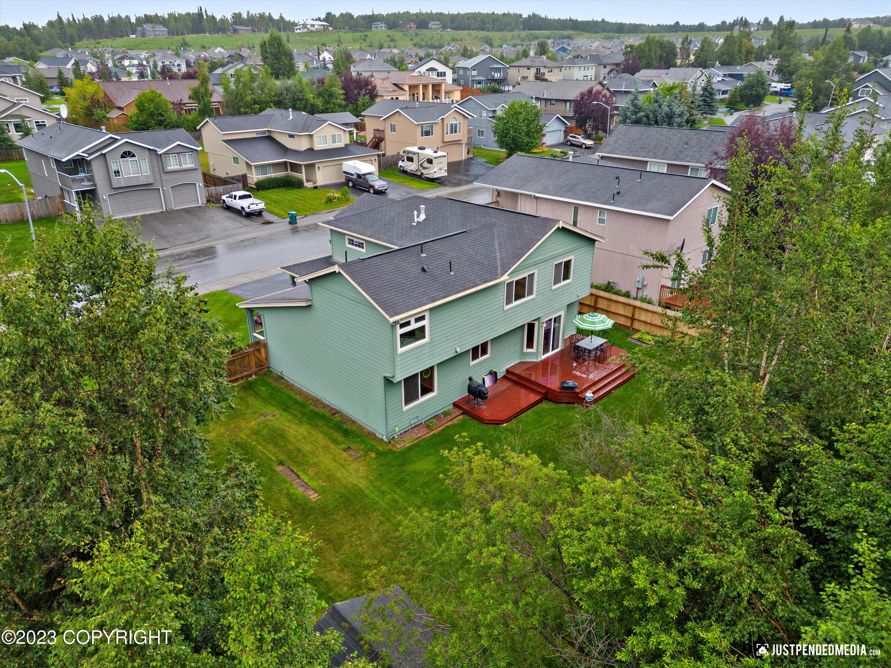 11600 Alderwood Loop