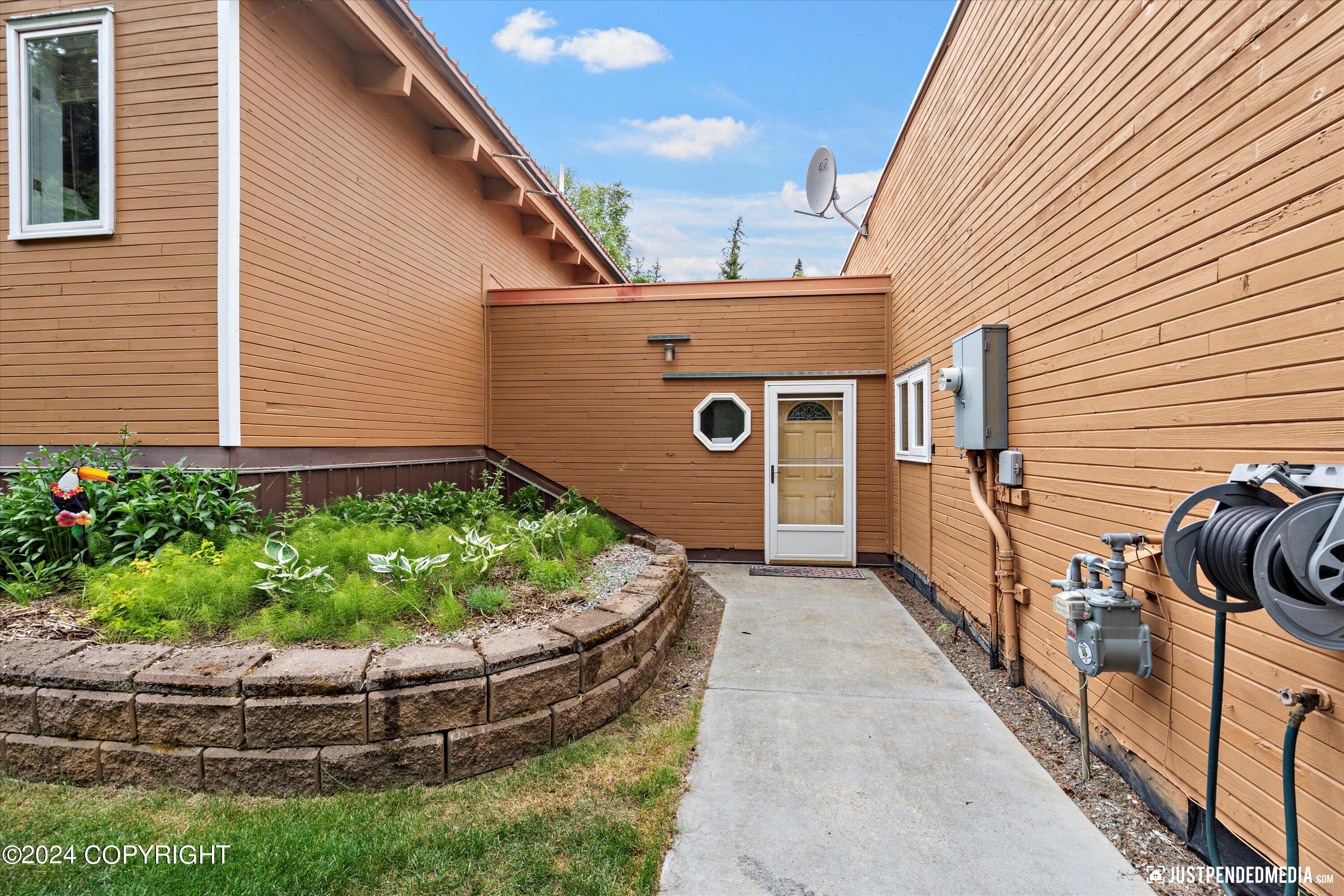 13350 Ginpole Circle