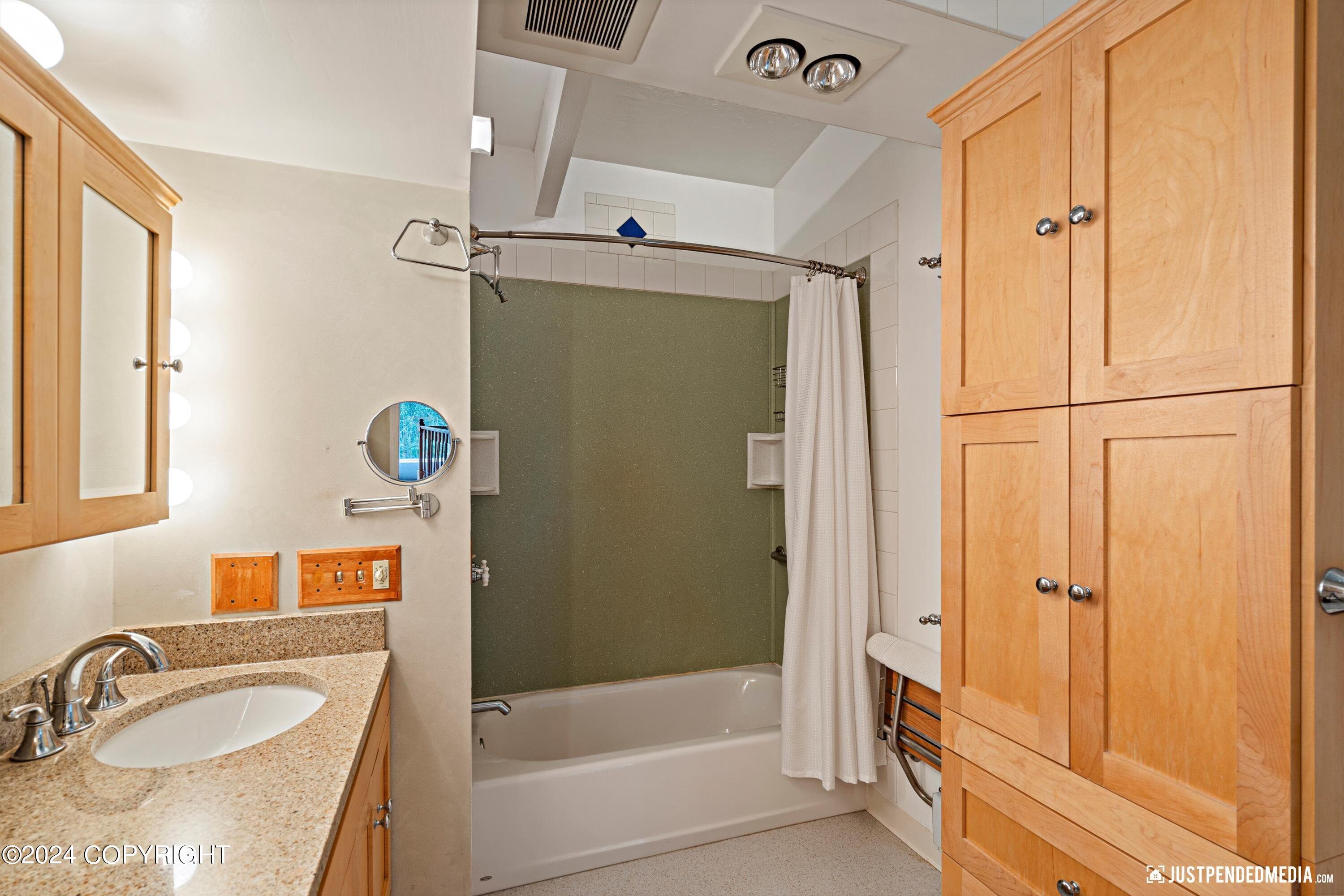 13350 Ginpole Circle